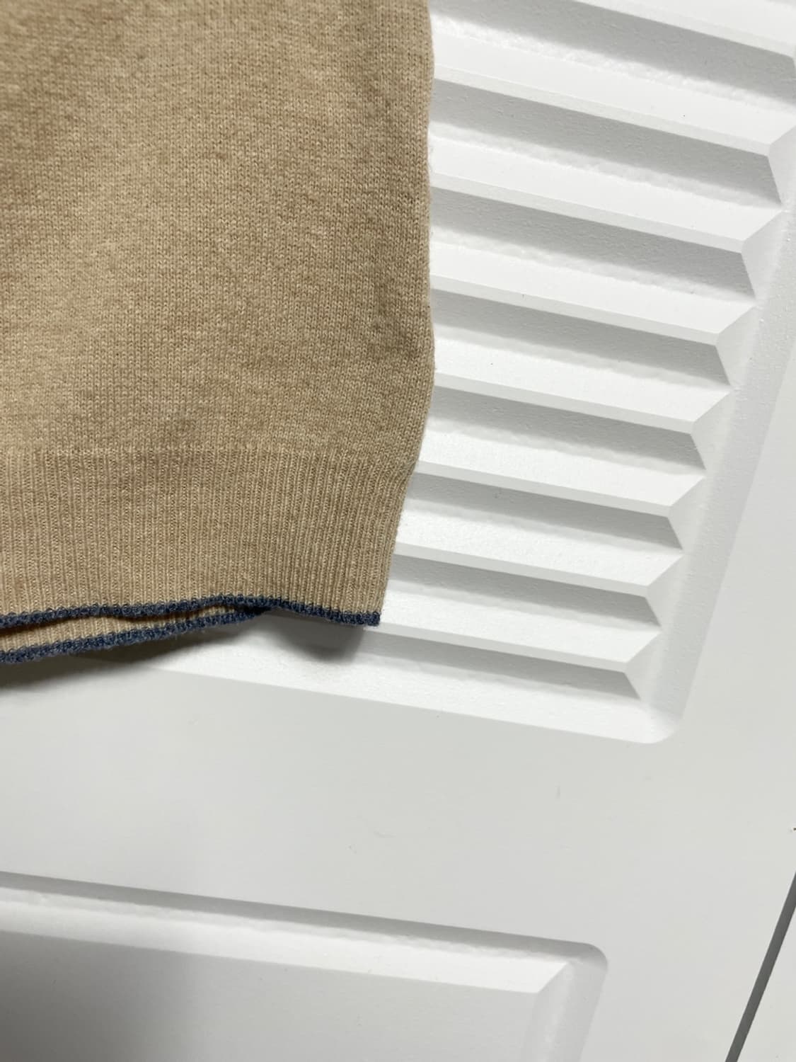 헤지스 니트 티셔츠 상품이미지7