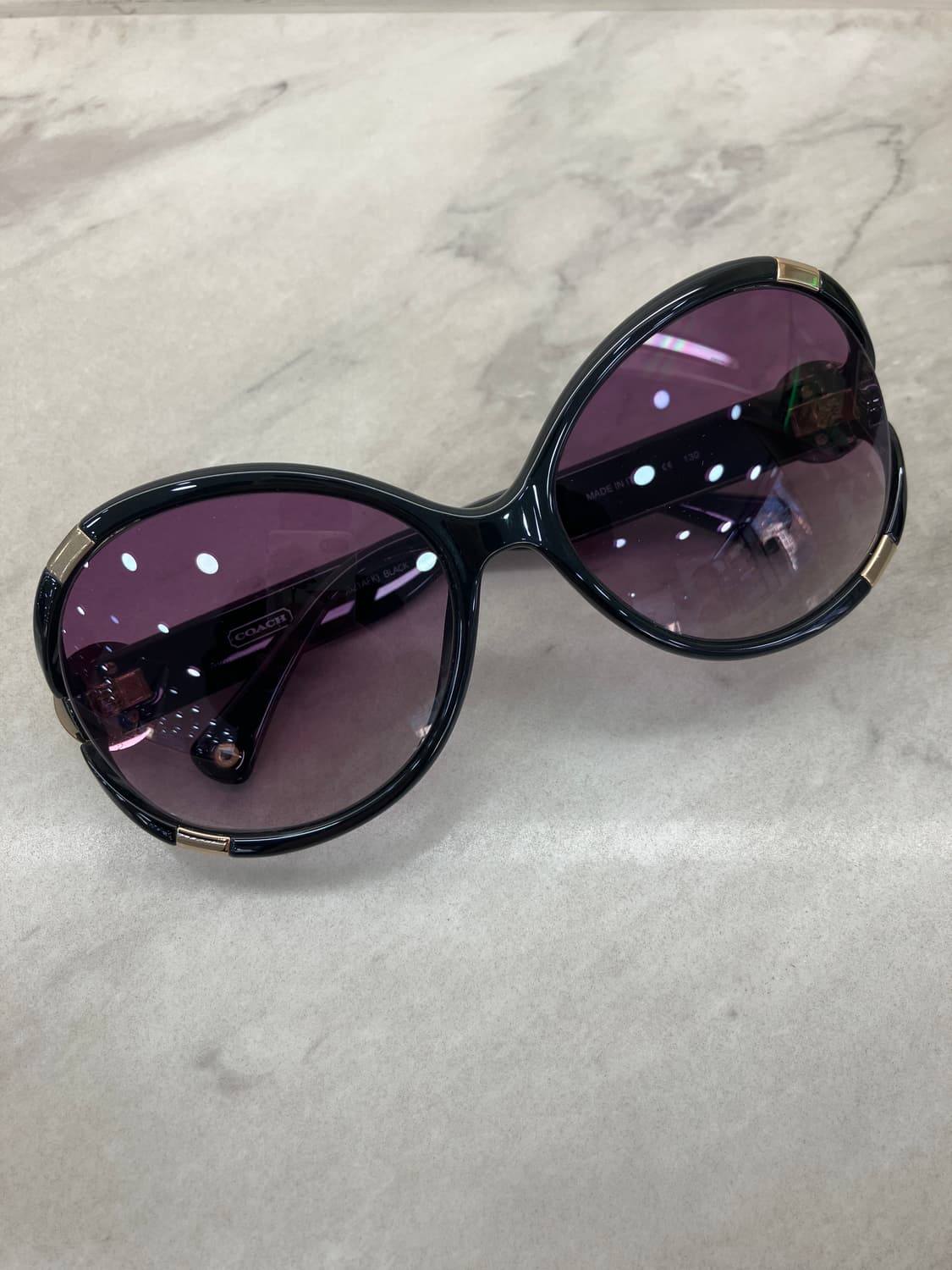 코치 COACH 퍼플 틴트 오벌 선글라스(36g) 상품이미지1
