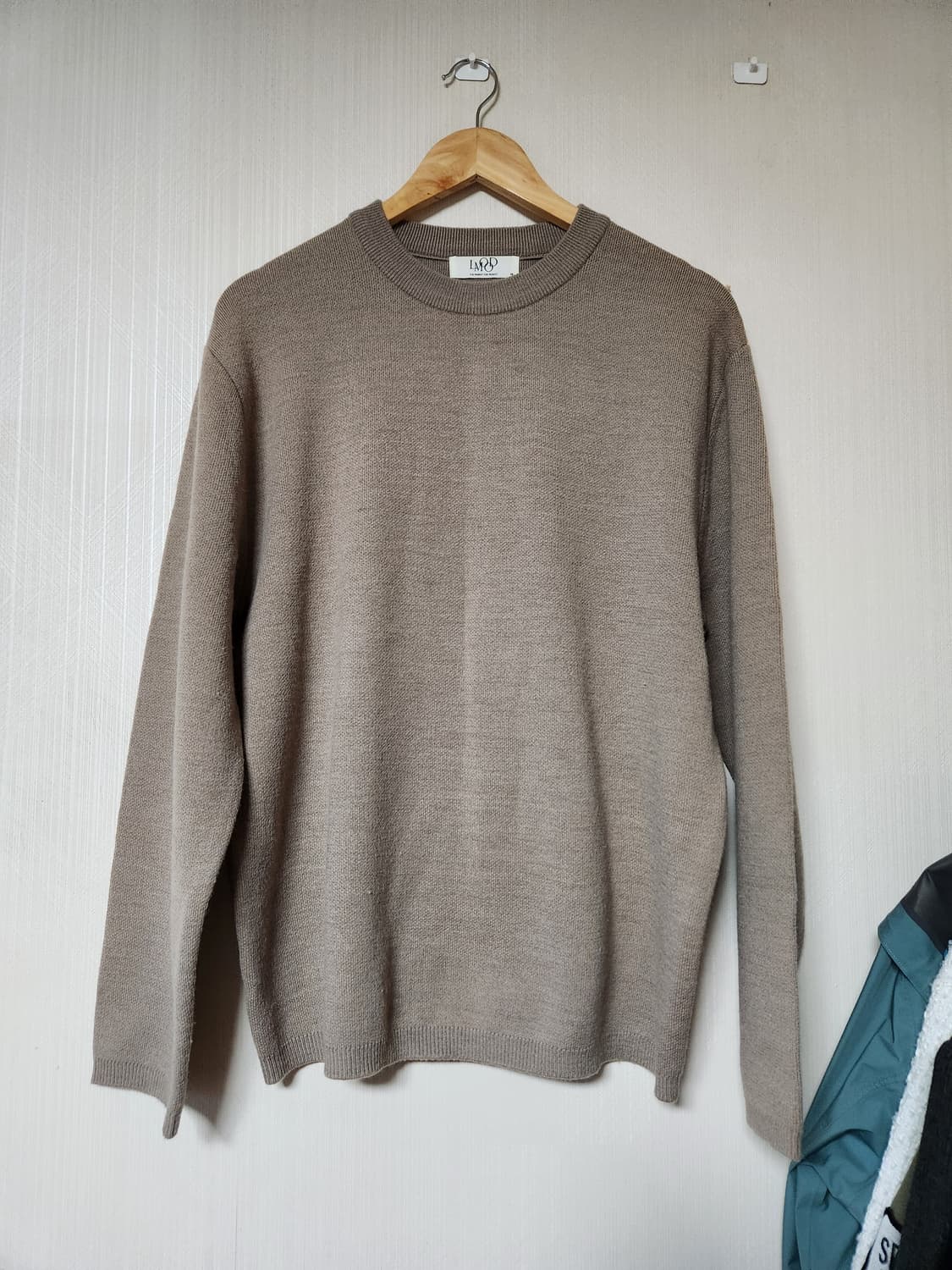 LMOOD 엘무드 화란 세미오버 니트  상품이미지3