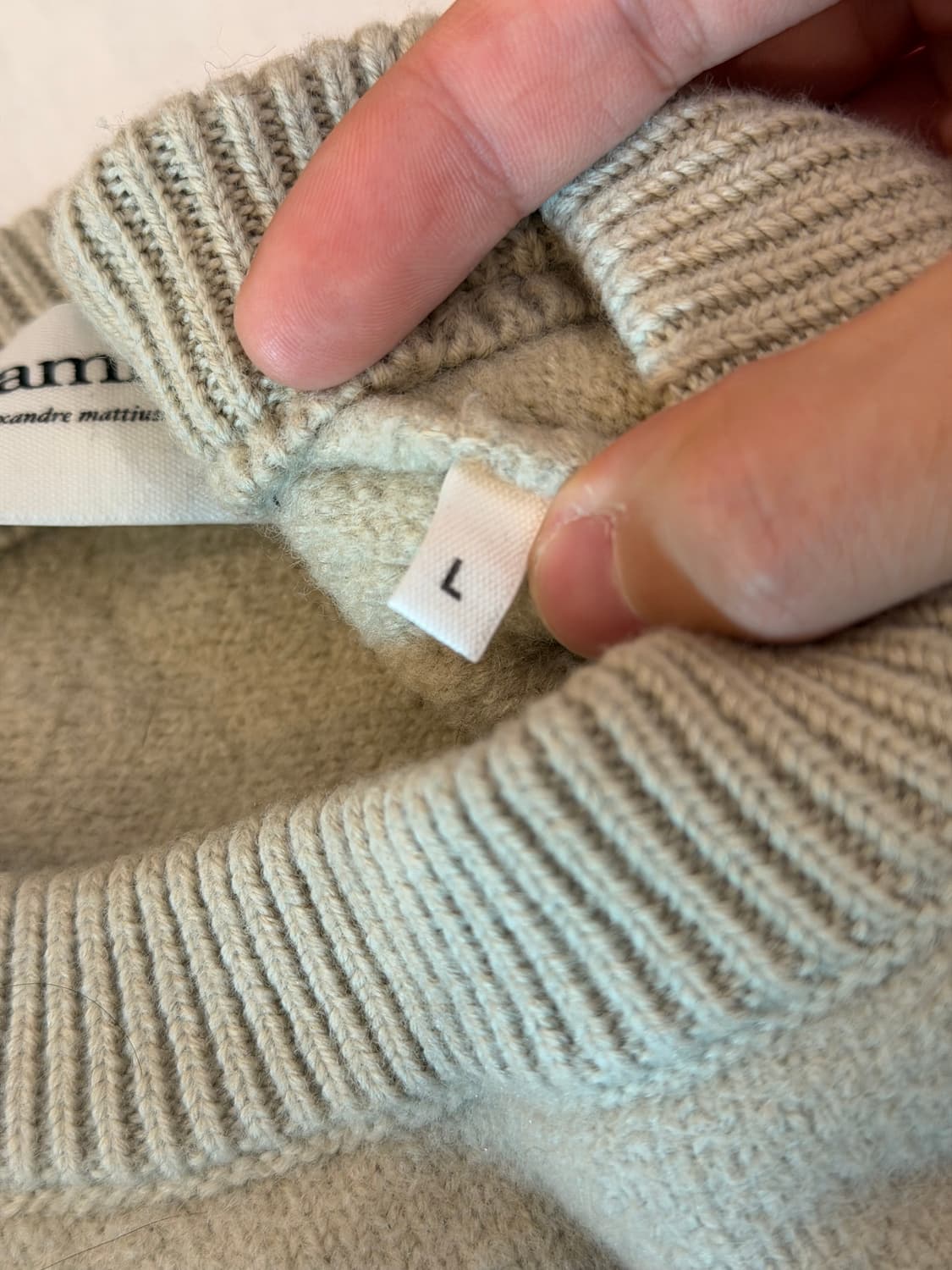 아미 빅 하트로고 헤비 울 니트 베이지 상품이미지5