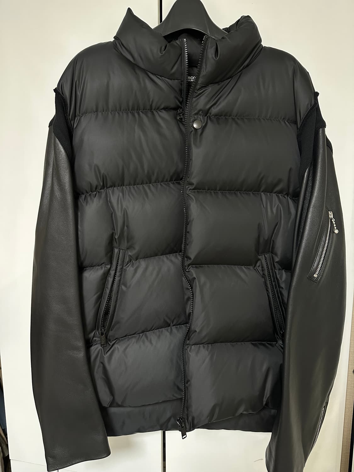 언더커버 레더슬리브 패딩 상품이미지1