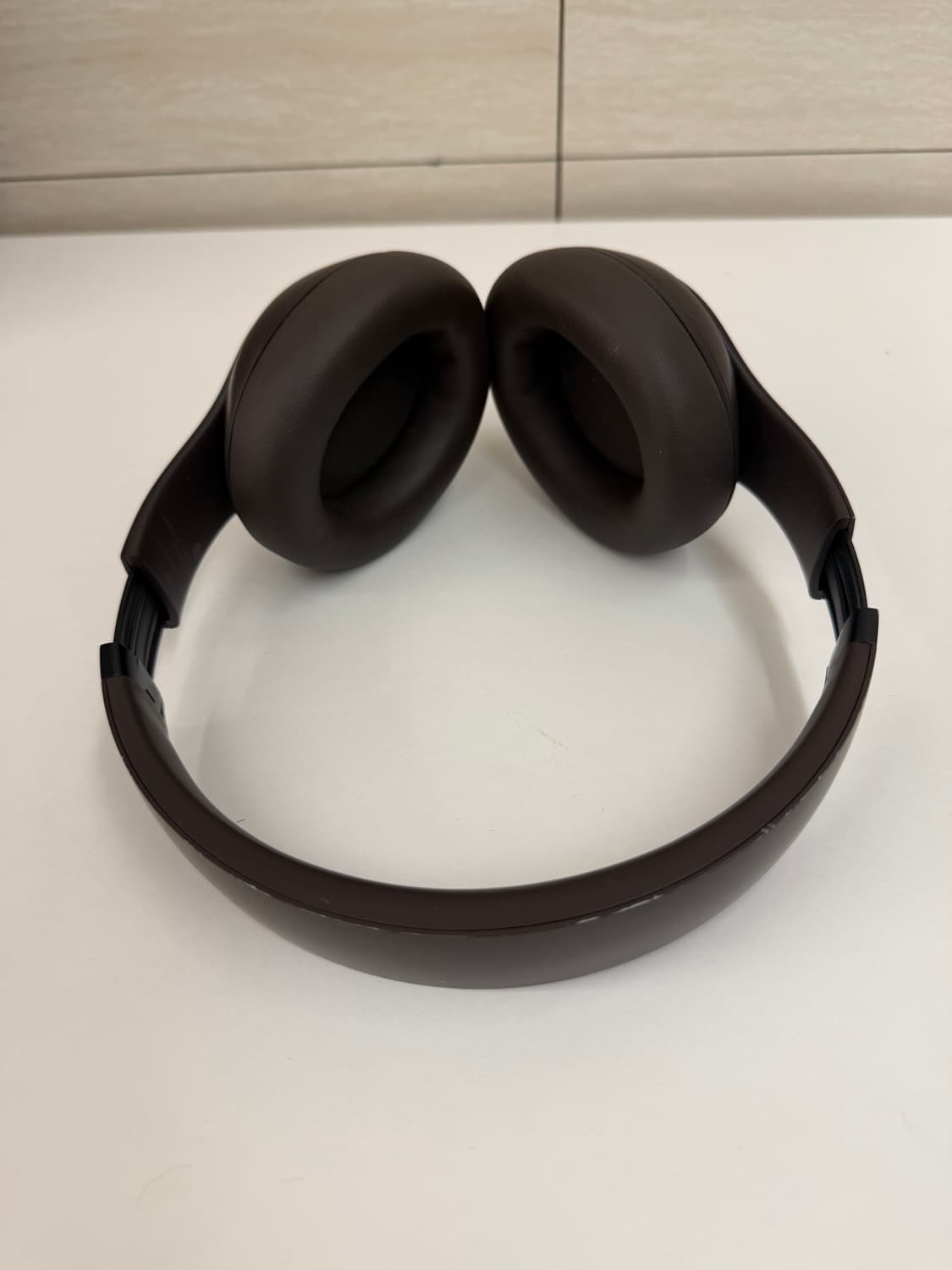 비츠 스튜디오 프로 다크 브라운 헤드폰 상품이미지1