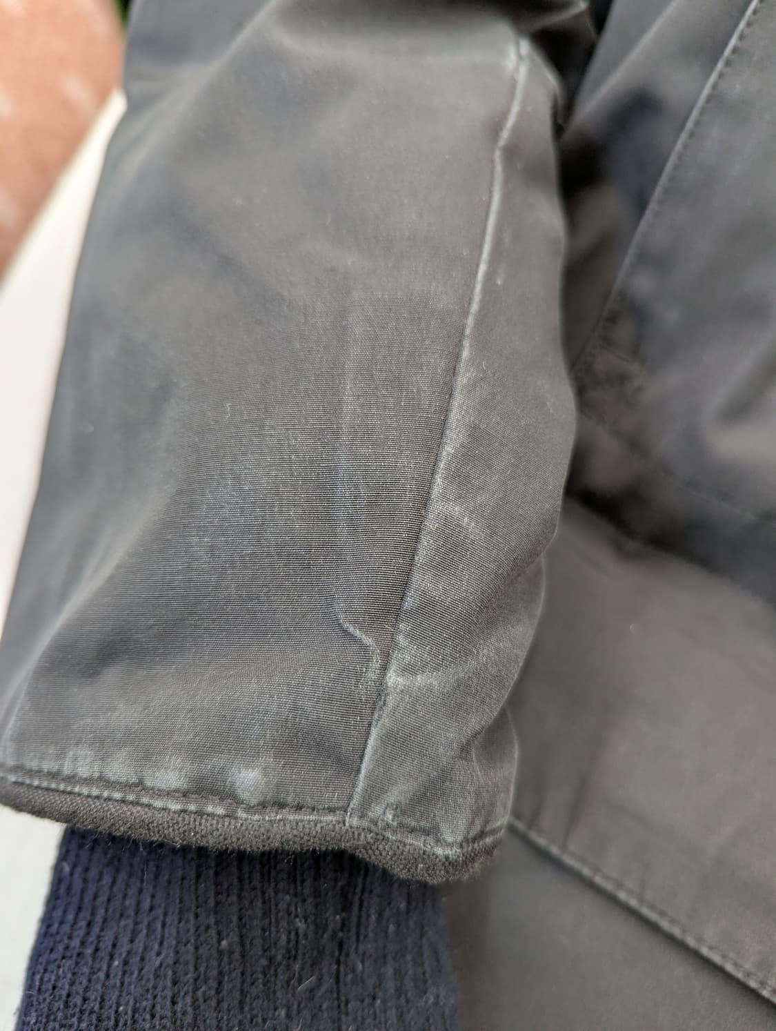 캐나다구스 블랙 패딩 점퍼 상품이미지2