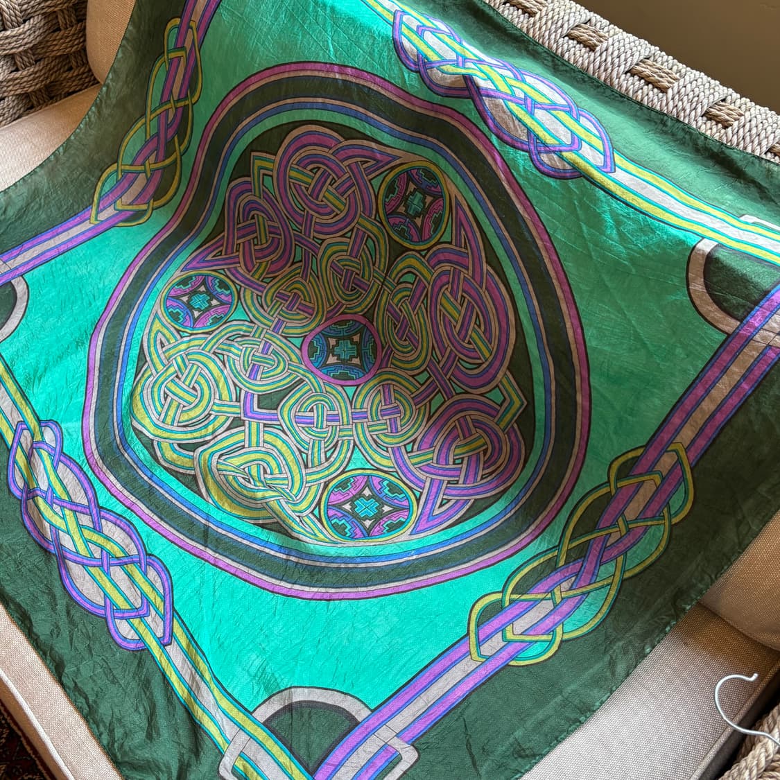 빈치지 패턴 실크 스카프 그린 상품이미지5