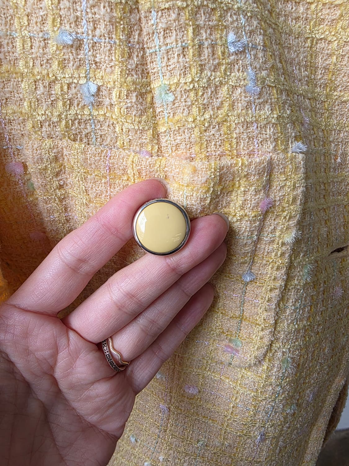 courreges 꾸레쥬 각인 단추 보카시 트위드 자켓 상품이미지6