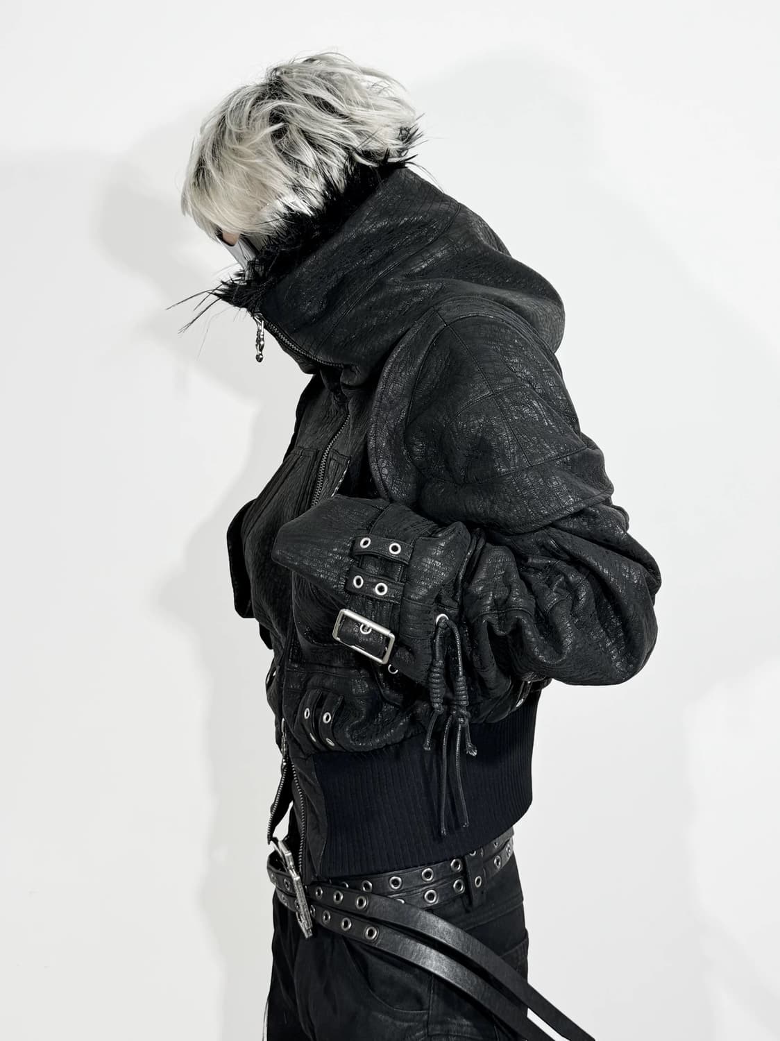 Obsidian Wrap Cropped Zip Bomber 상품이미지2