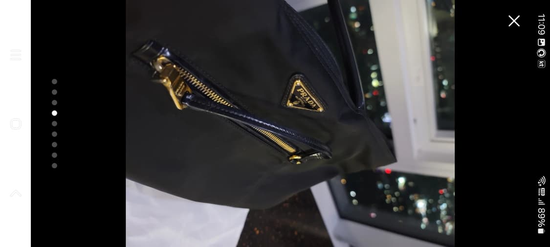 프라다 블랙 테수토 나일론 트라이앵글 금장 쇼퍼백 상품이미지4