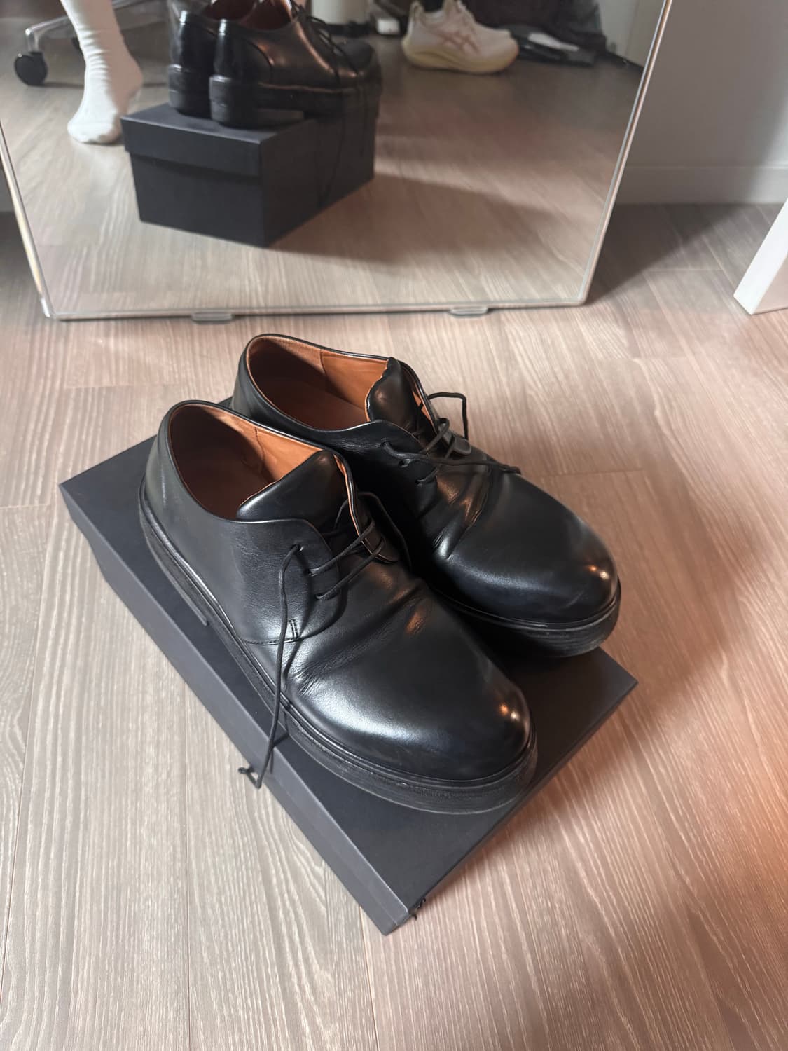 마르셀 주콜로나 더비 41사이즈 팝니다. 상품이미지1