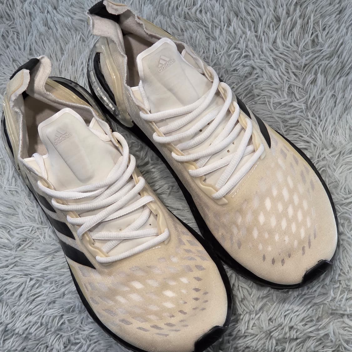 1w-20:아디다스 울트라부스트 PB 화이트-블랙 (270cm) 상품이미지5