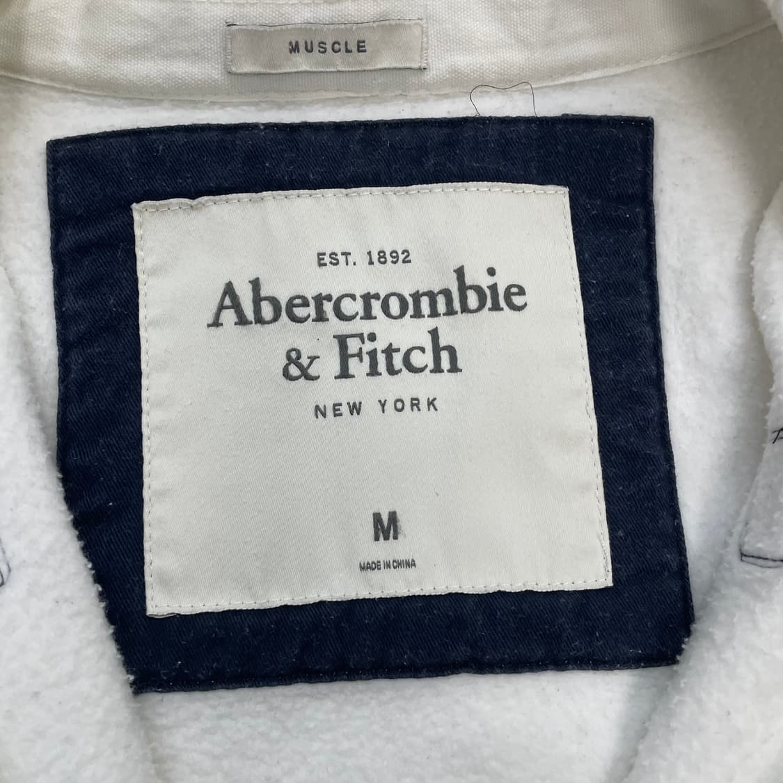 아베크롬비 아치 로고 후드집업 화이트 상품이미지4