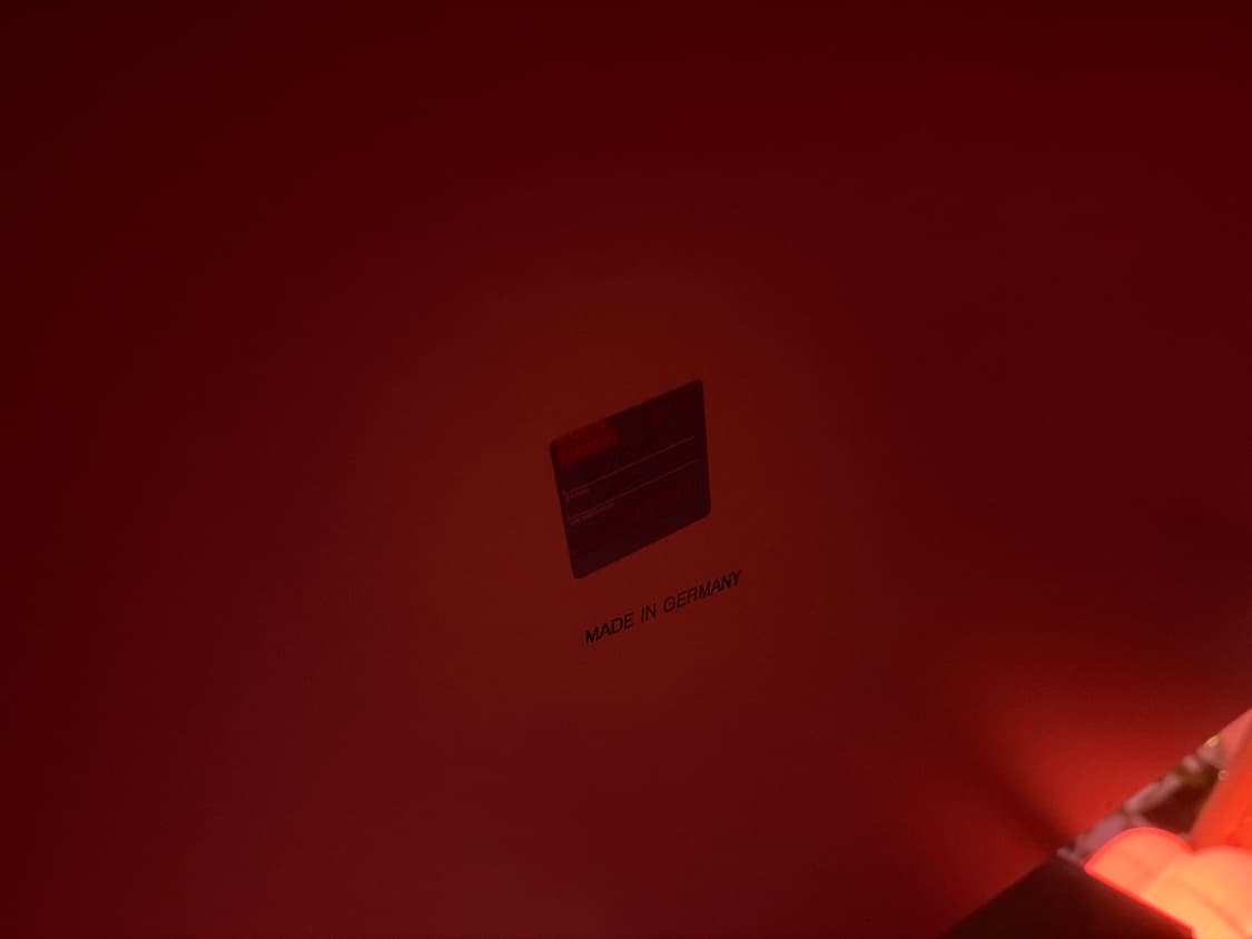 리차드램퍼드 테이블 1600 팝니다 상품이미지1