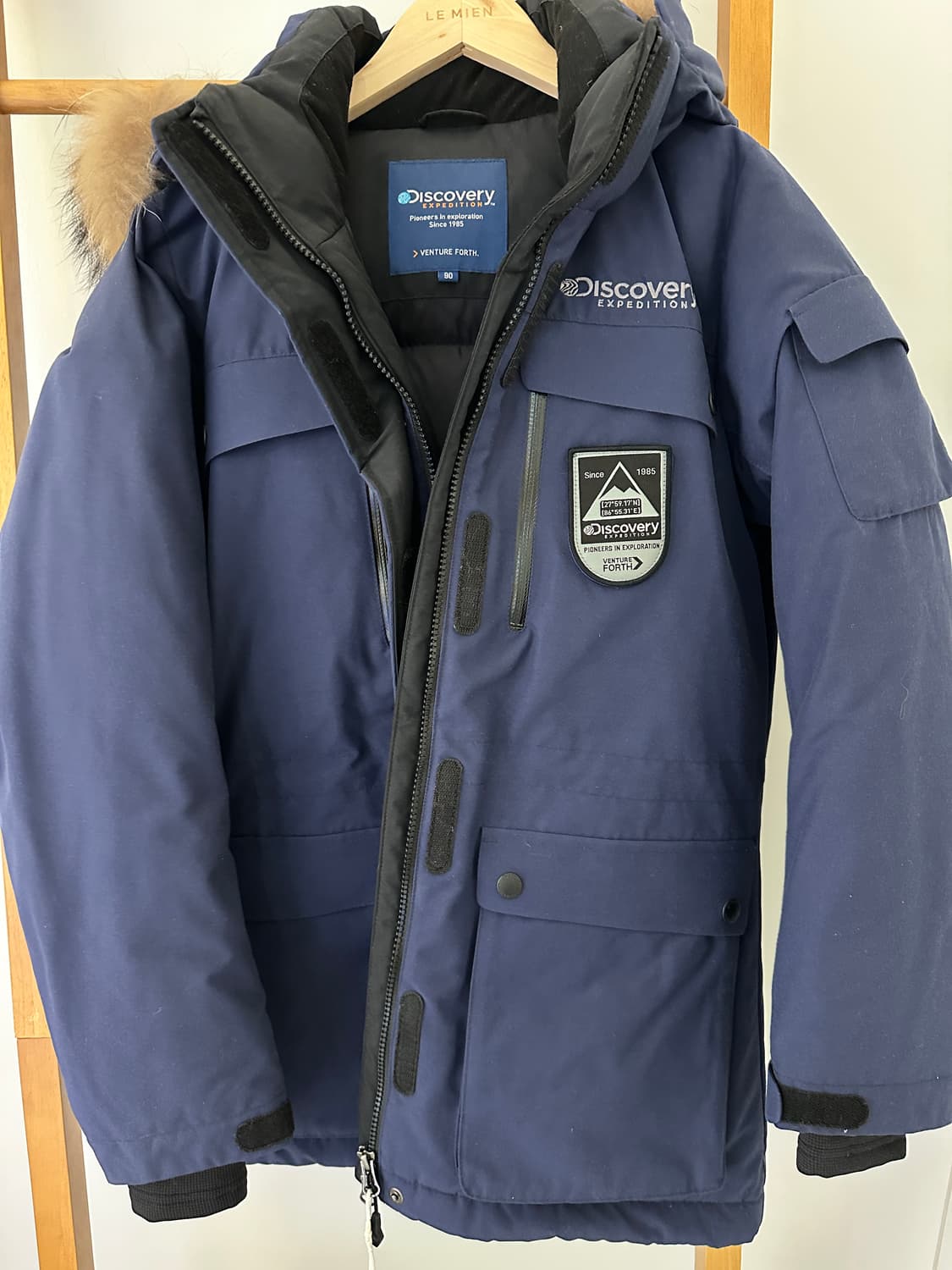 디스커버리 구스다운 패딩 상품이미지1