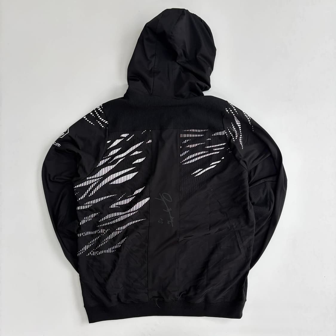 베넘 UFC 퓨전 어센틱 새상품 파이트 나이트 워크아웃 후드집업 블랙(X 상품이미지2