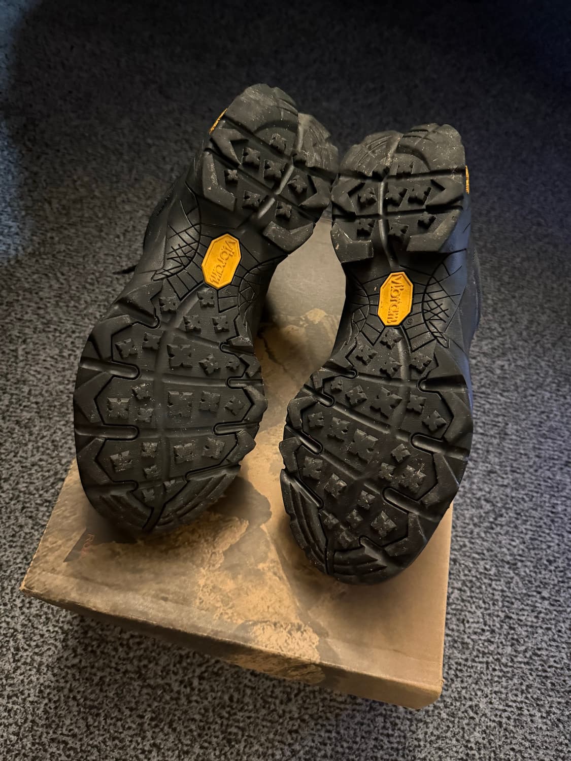 [42.5] 로아 하이킹 카타리나 블랙 상품이미지2