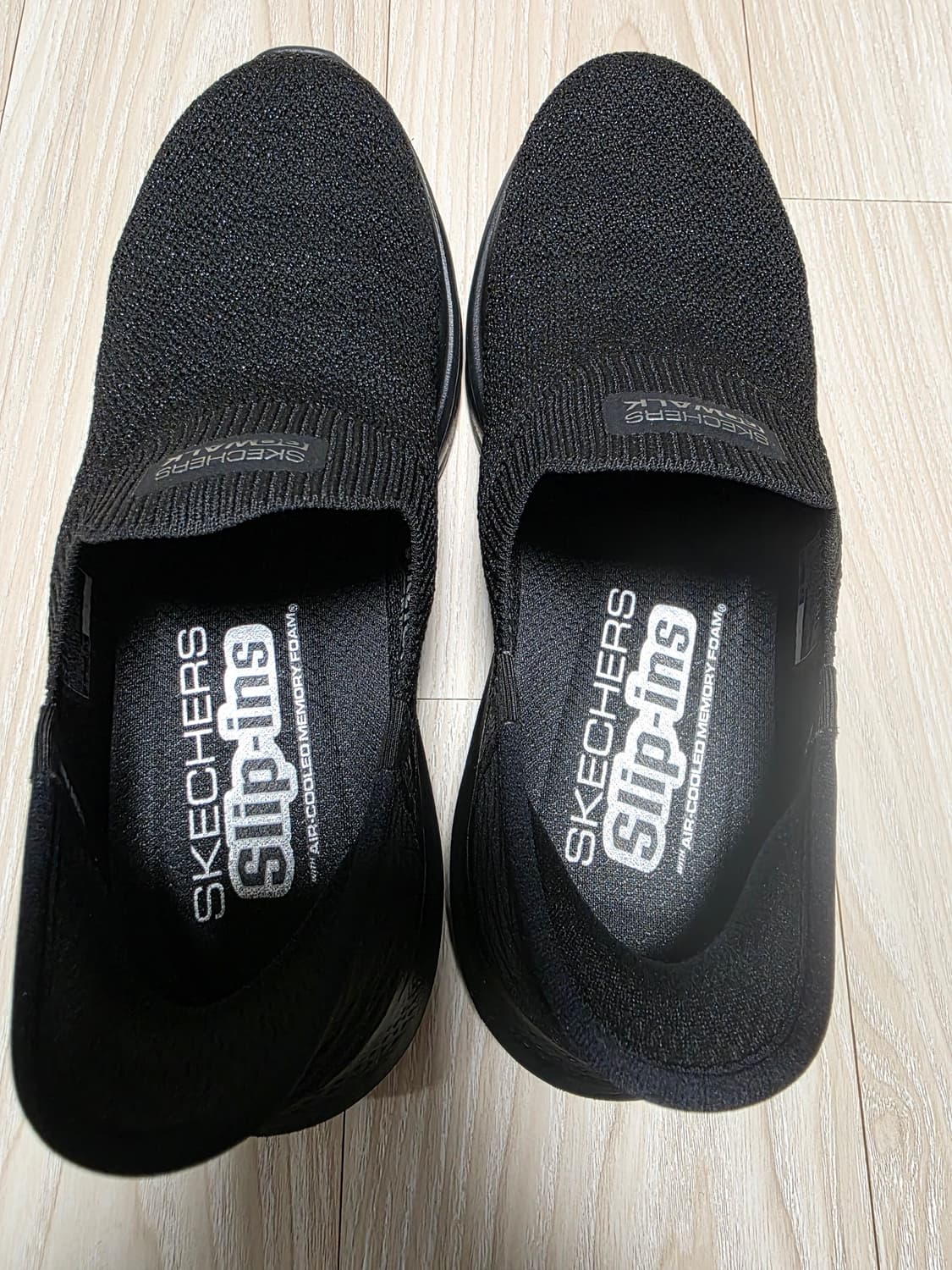 스케쳐스 고워크 7 슬립인스 블랙 240사이즈 상품이미지3