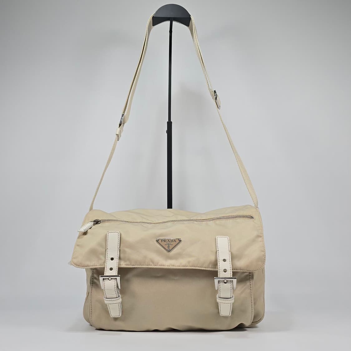 프라다 나일론 메신져 크로스백 상품이미지2