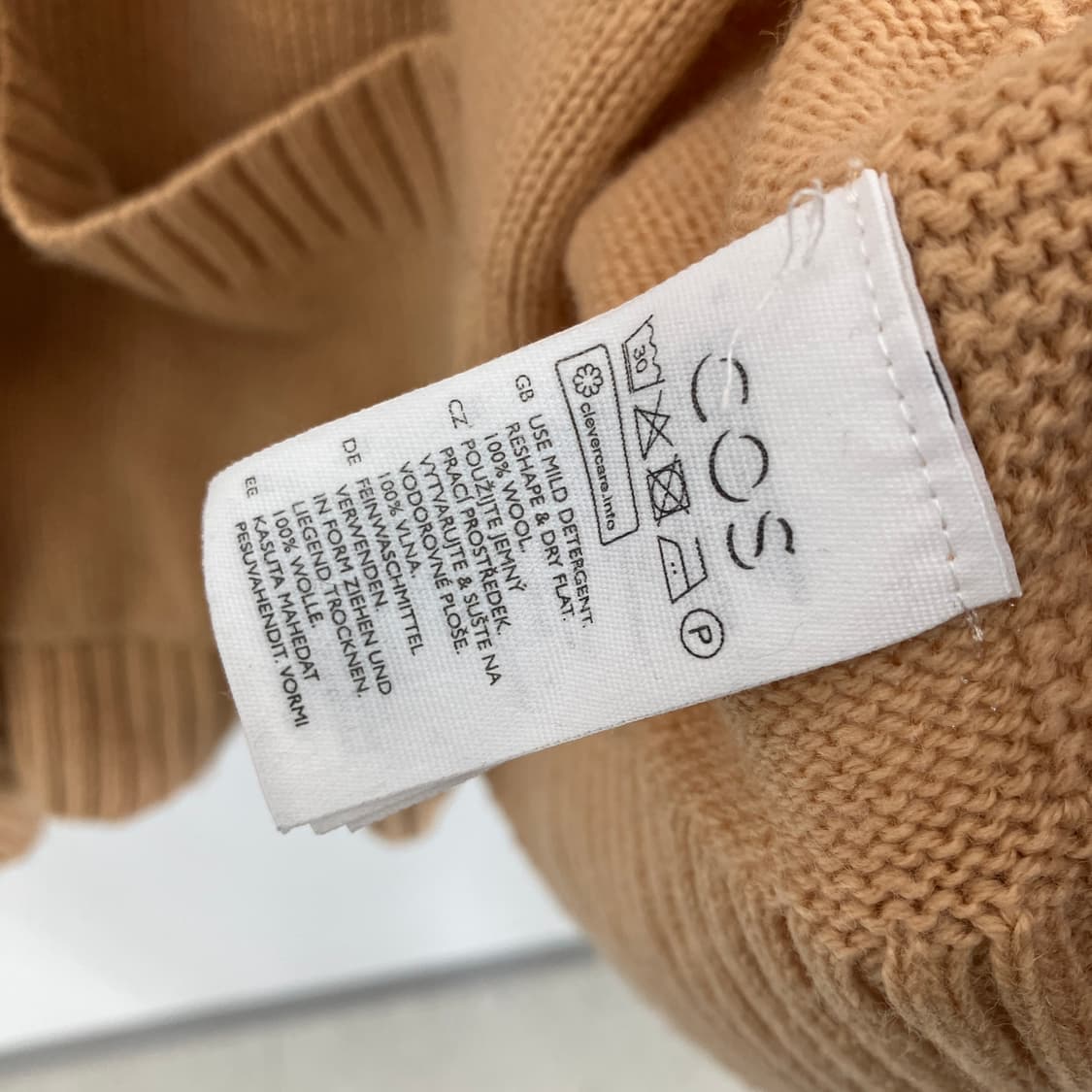 코스 사이드 트임 폴로 스웨터 상품이미지5