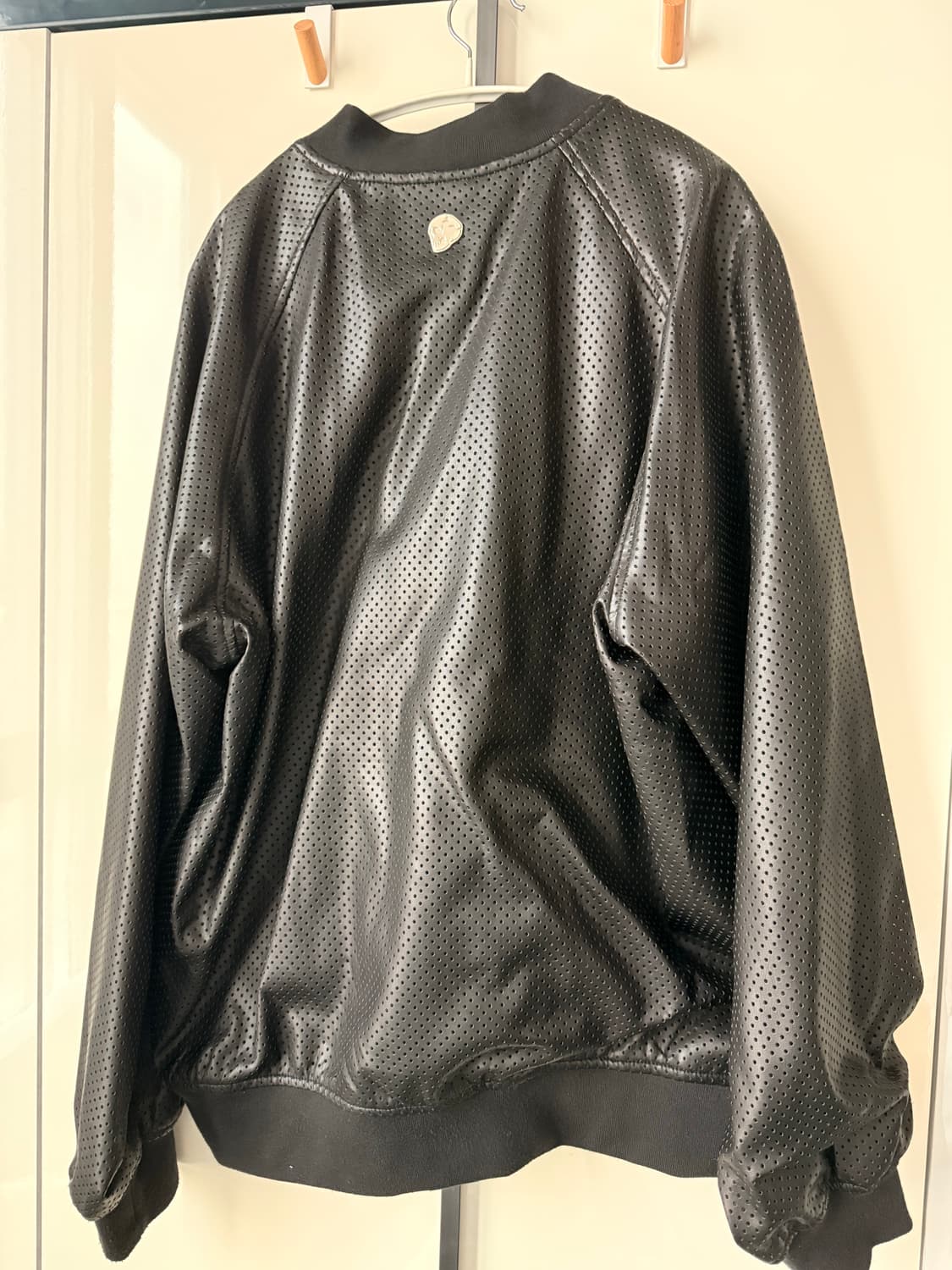 위캔더스 레더자켓 팝니다 상품이미지2