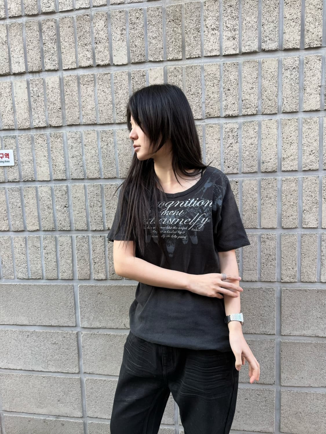 페더 아트워크 반팔 티셔츠 상품이미지2