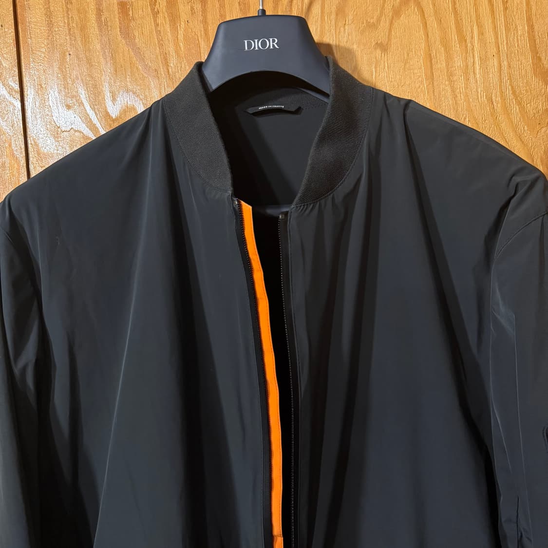 에르메스 봄버 자켓 판매 합니다. 상품이미지2