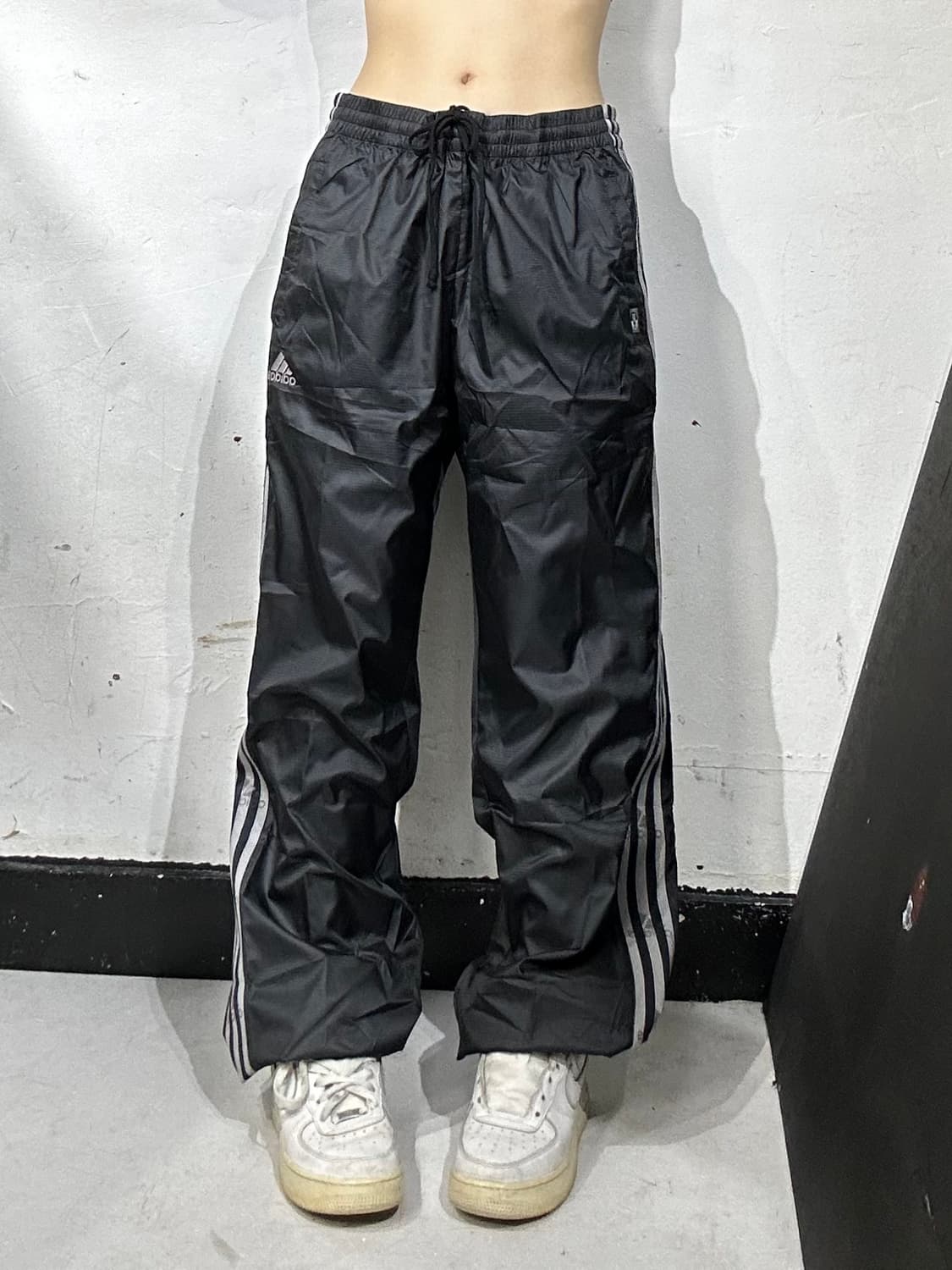 아디다스 블랙 트랙 그레이 삼선 와이드 추리닝 트레이닝 팬츠 2XL 상품이미지2