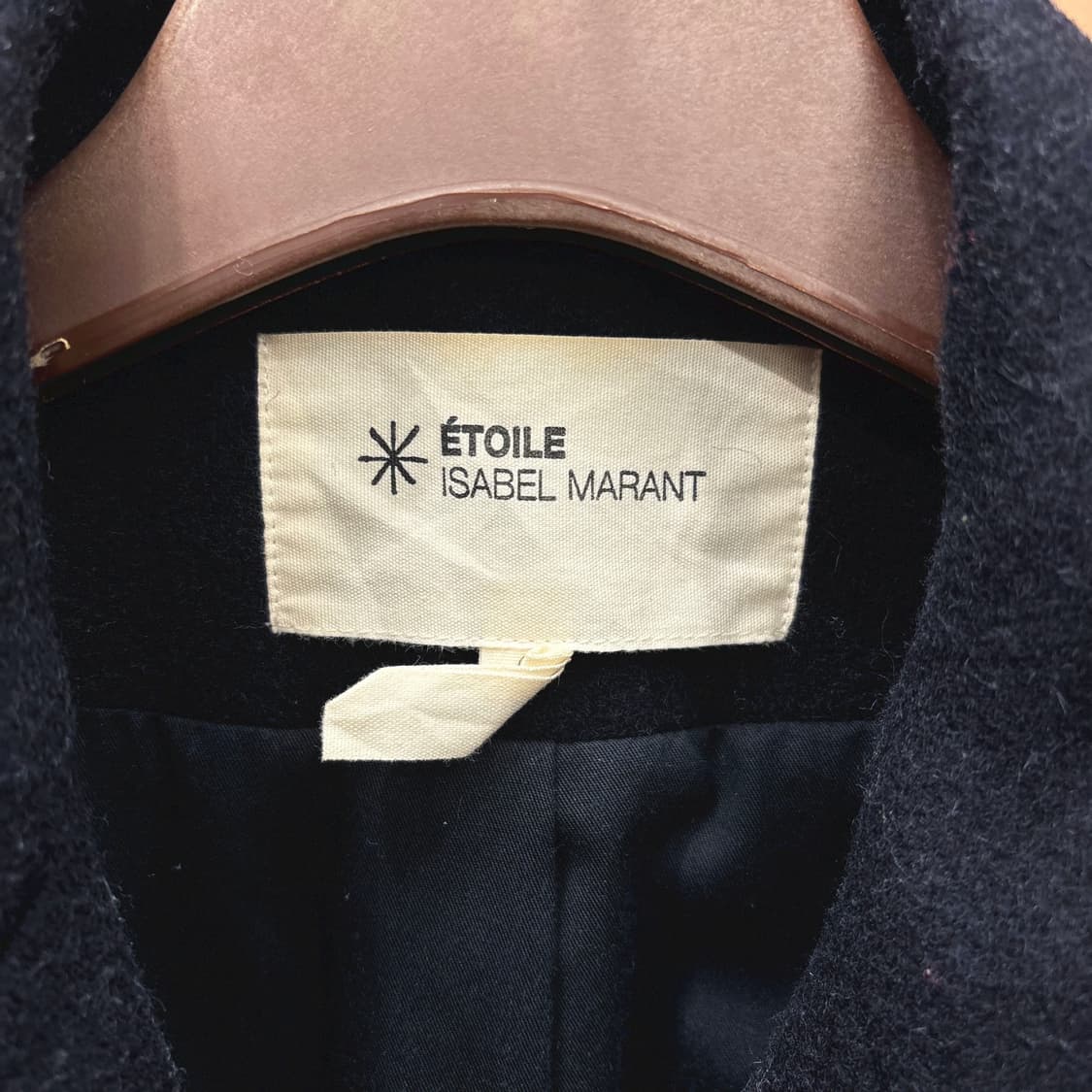 이자벨마랑 에뚜왈 더블 브레스티드 하프 코트 플랩 포켓 디테일 블랙 상품이미지6