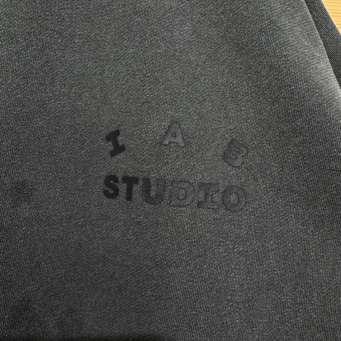 아이앱스튜디오 맨투맨 상품이미지3