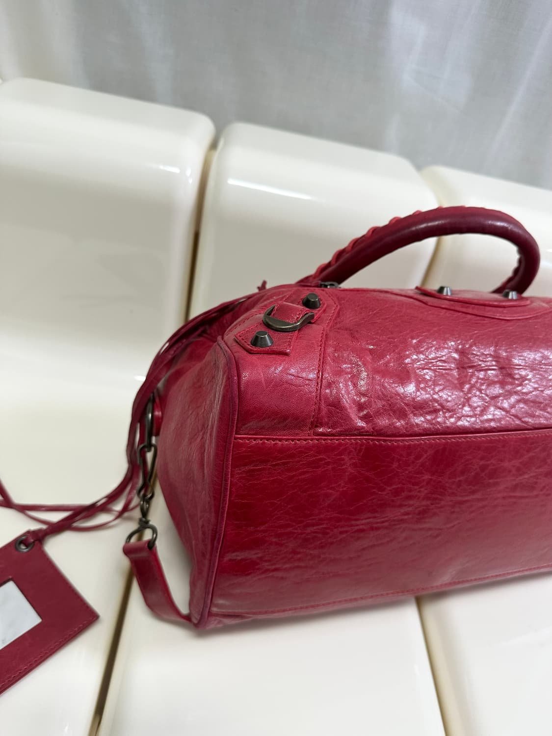 [A 정품] 발렌시아가 시티 모터백 트위기 레드 상품이미지9