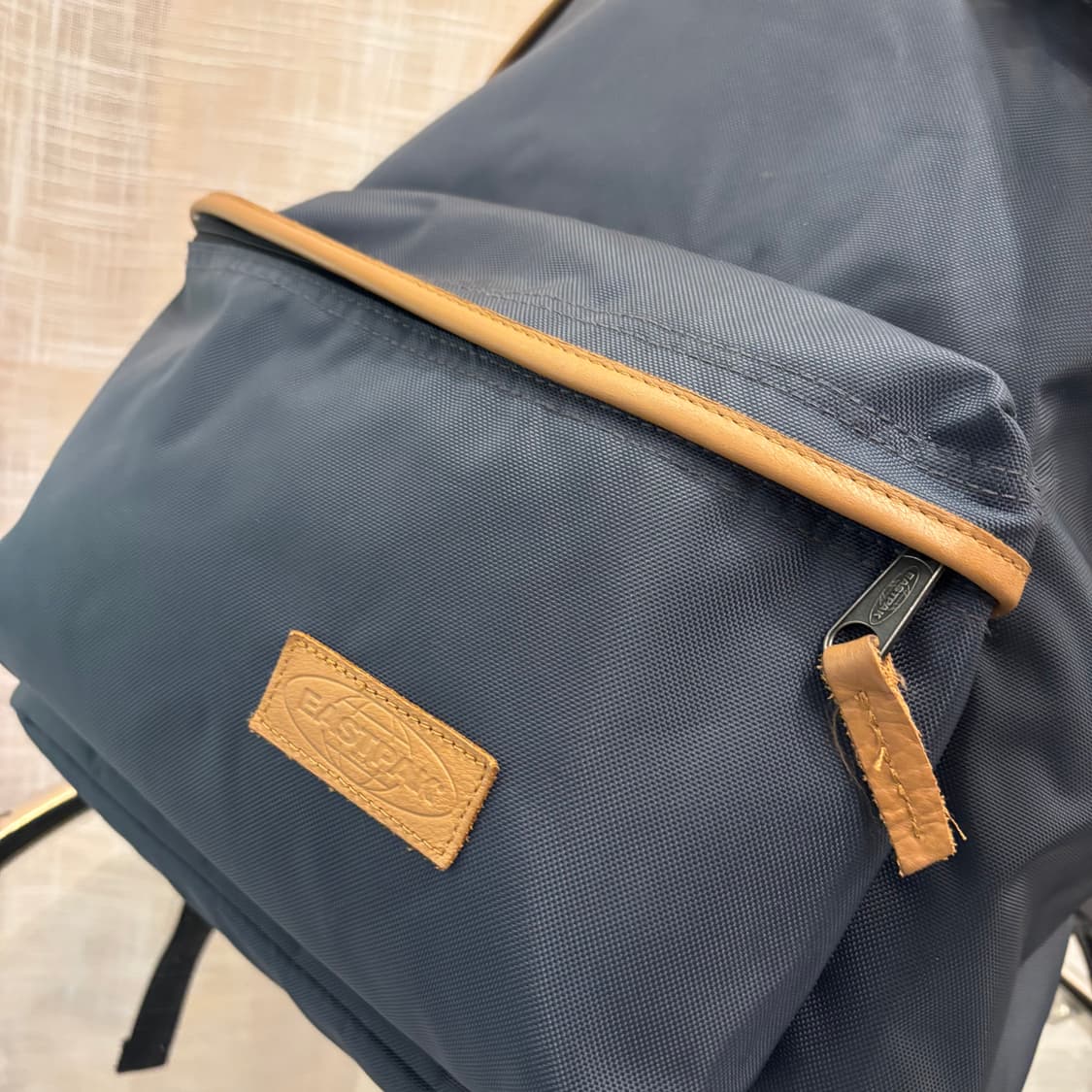 정품 잔스포츠 백팩 네이비     상품이미지3