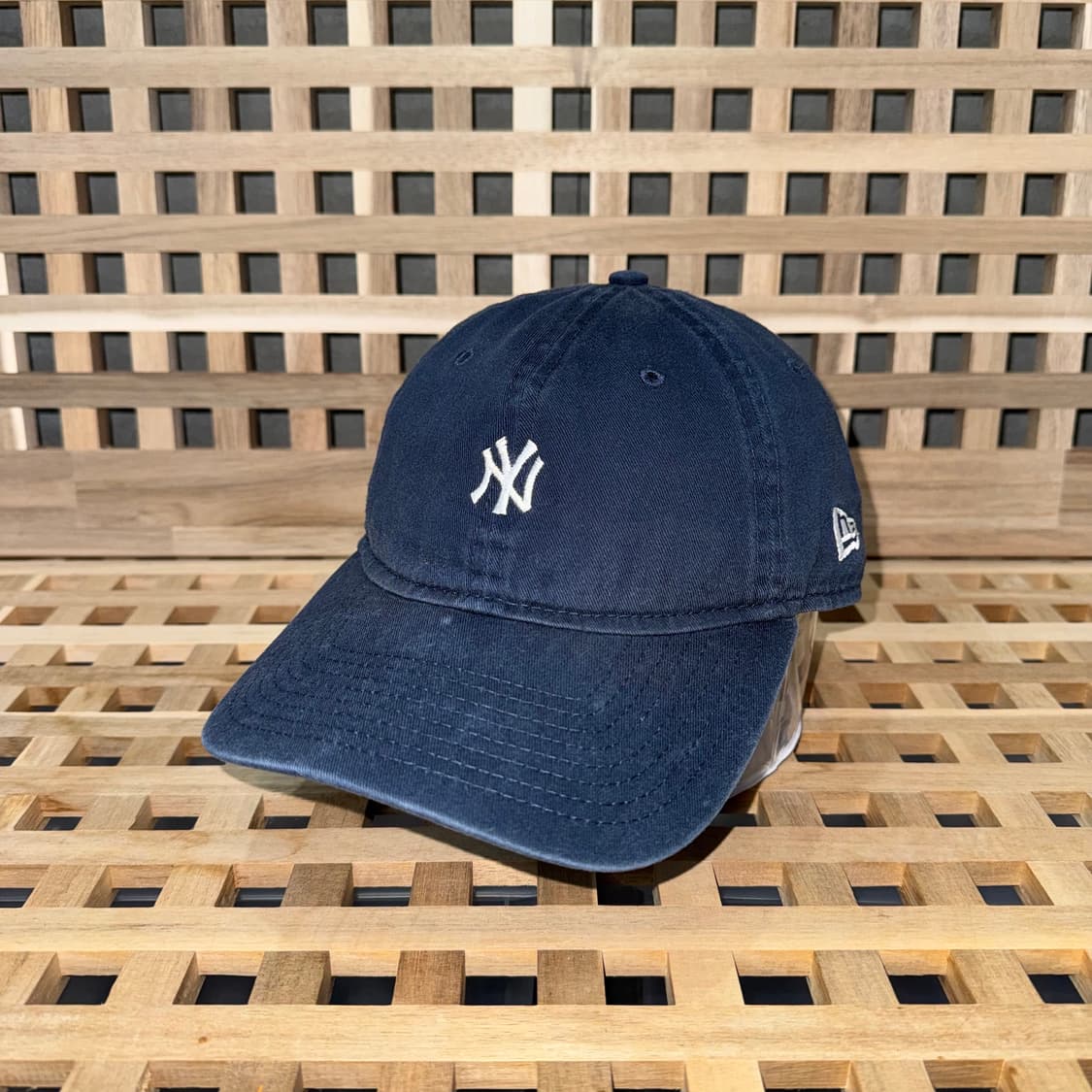 뉴에라 뉴욕 양키스 스몰 로고  9forty 캡 상품이미지1