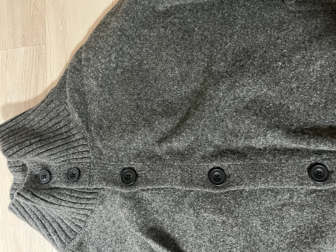 유니클로 수플레얀 가디건 다크 그레이 M 상품이미지4