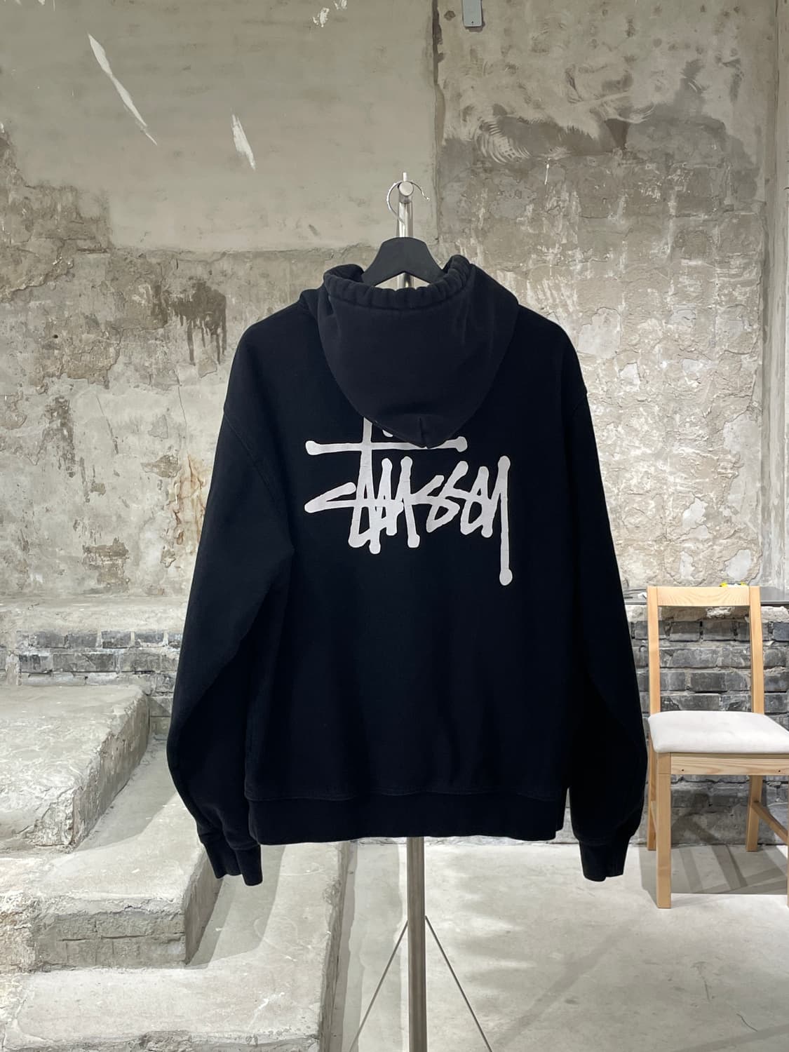 스투시 블랙 로고 베이직 캥거루 포켓 후디 상품이미지6