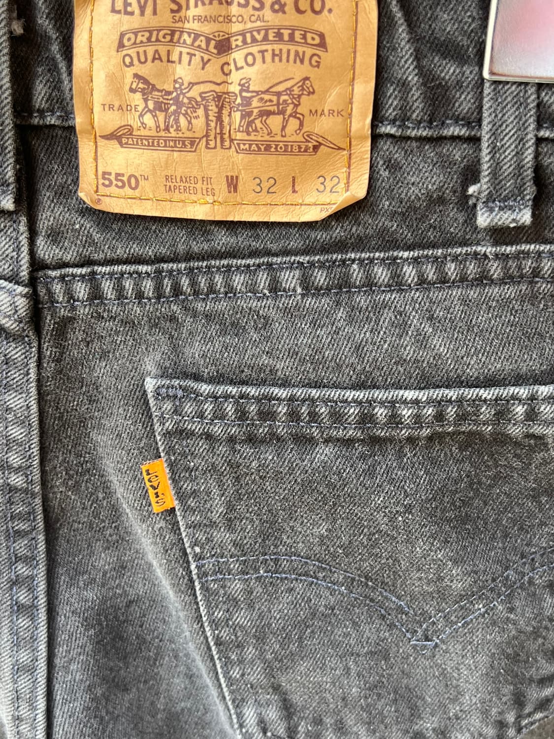 90's [32x32] 리바이스 550 USA 오렌지탭 블랙 데님 팬츠 상품이미지9