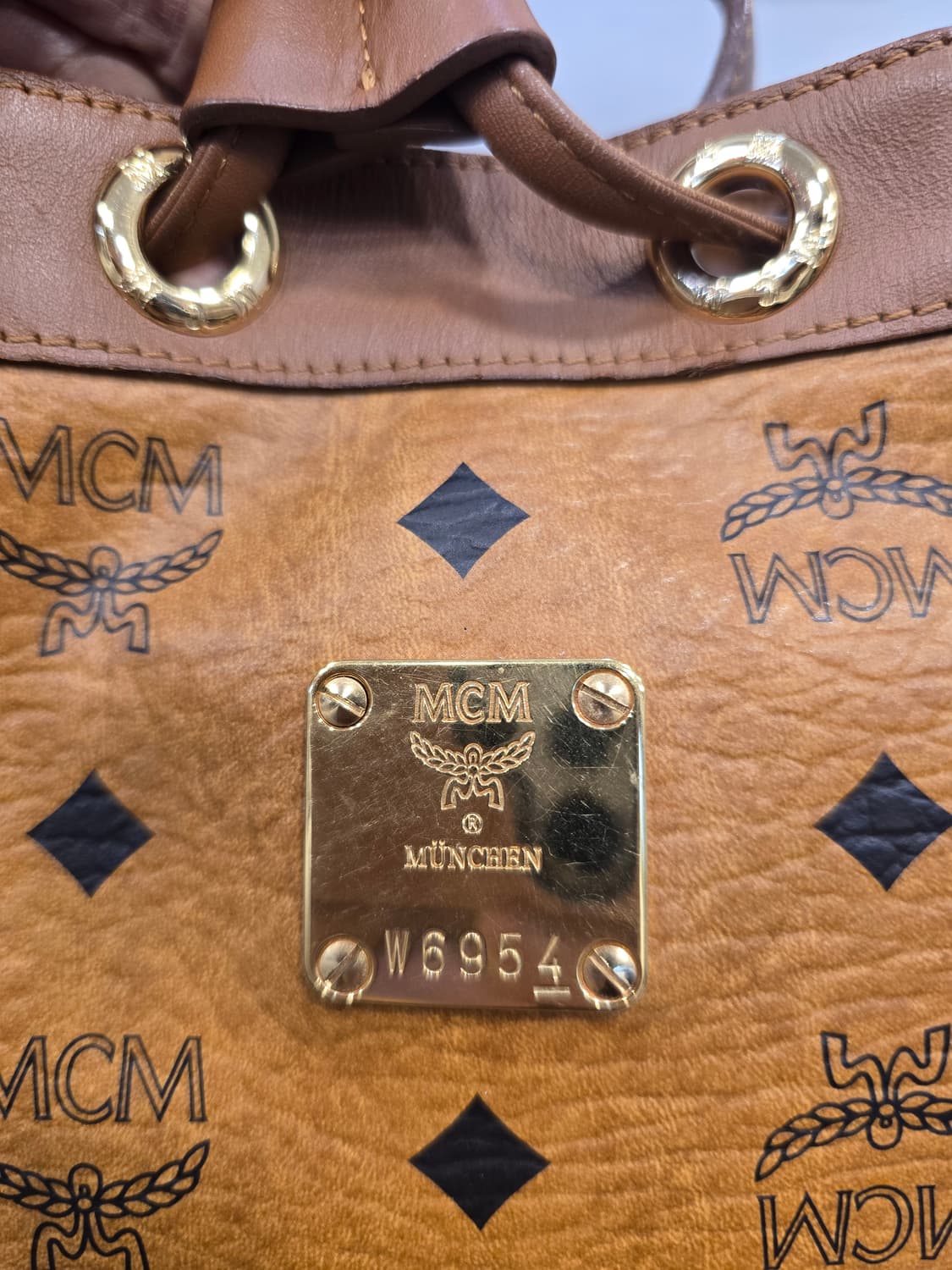 MCM 비세토스 복주머니 버킷백 크로스백 가방 상품이미지7