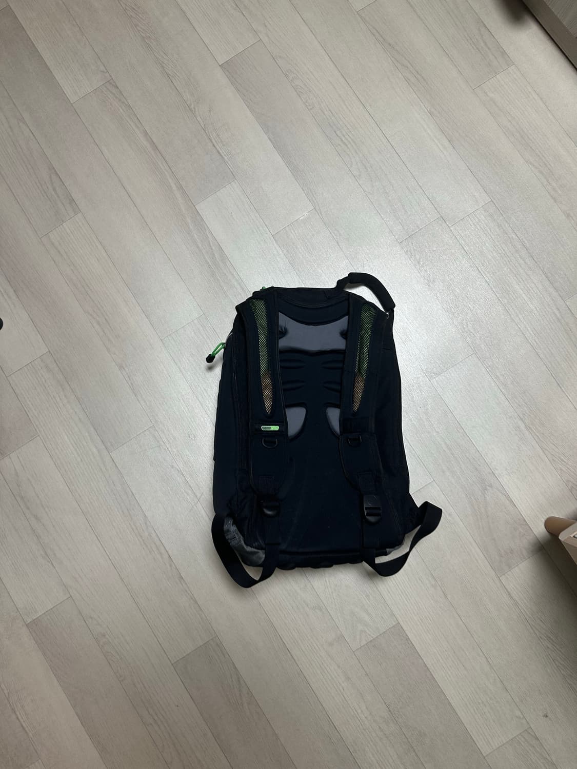 나이키 90년다 에어맥스 백팩 상품이미지2