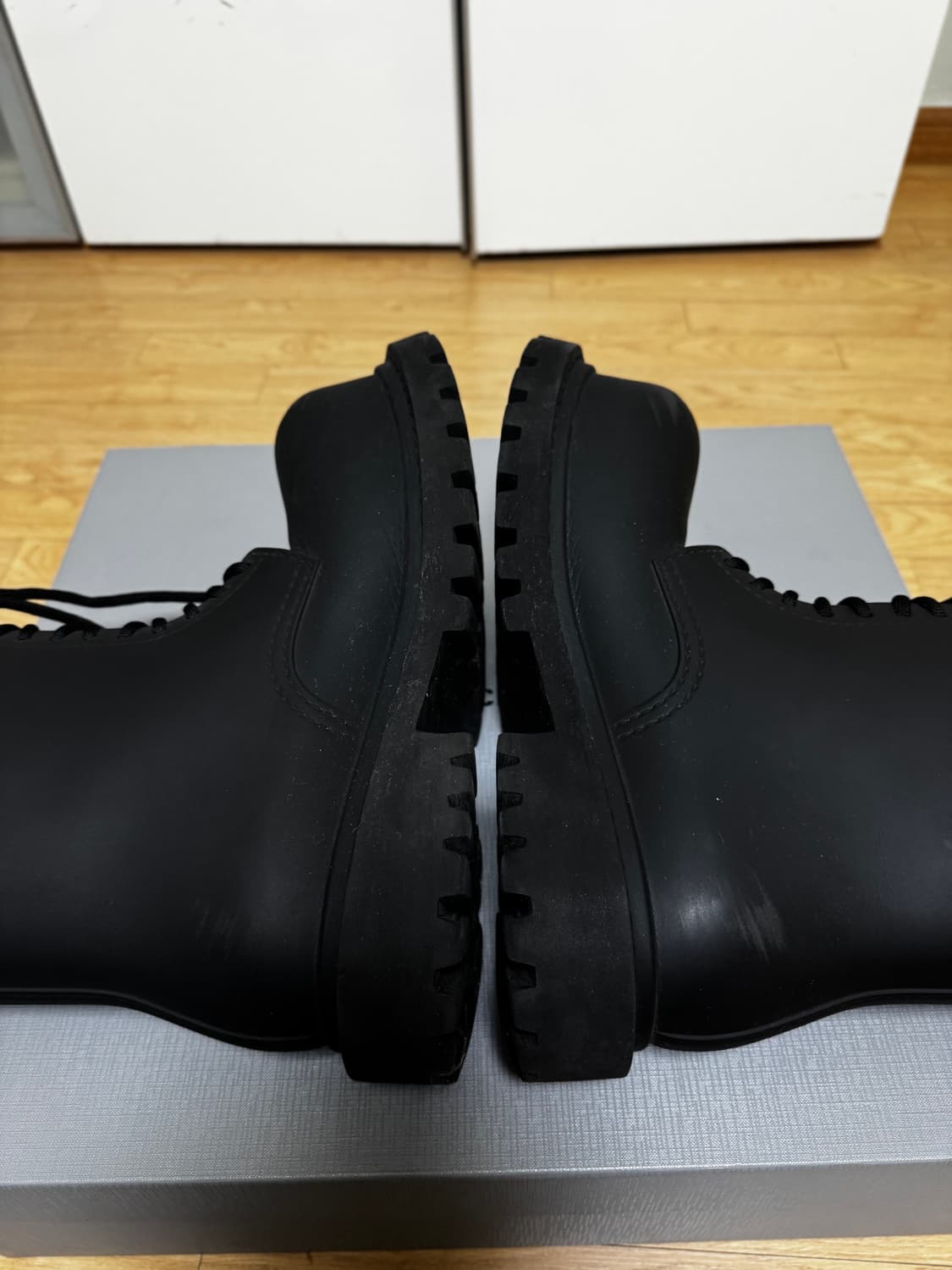 발렌시아가 스테로이드 부츠 상품이미지6