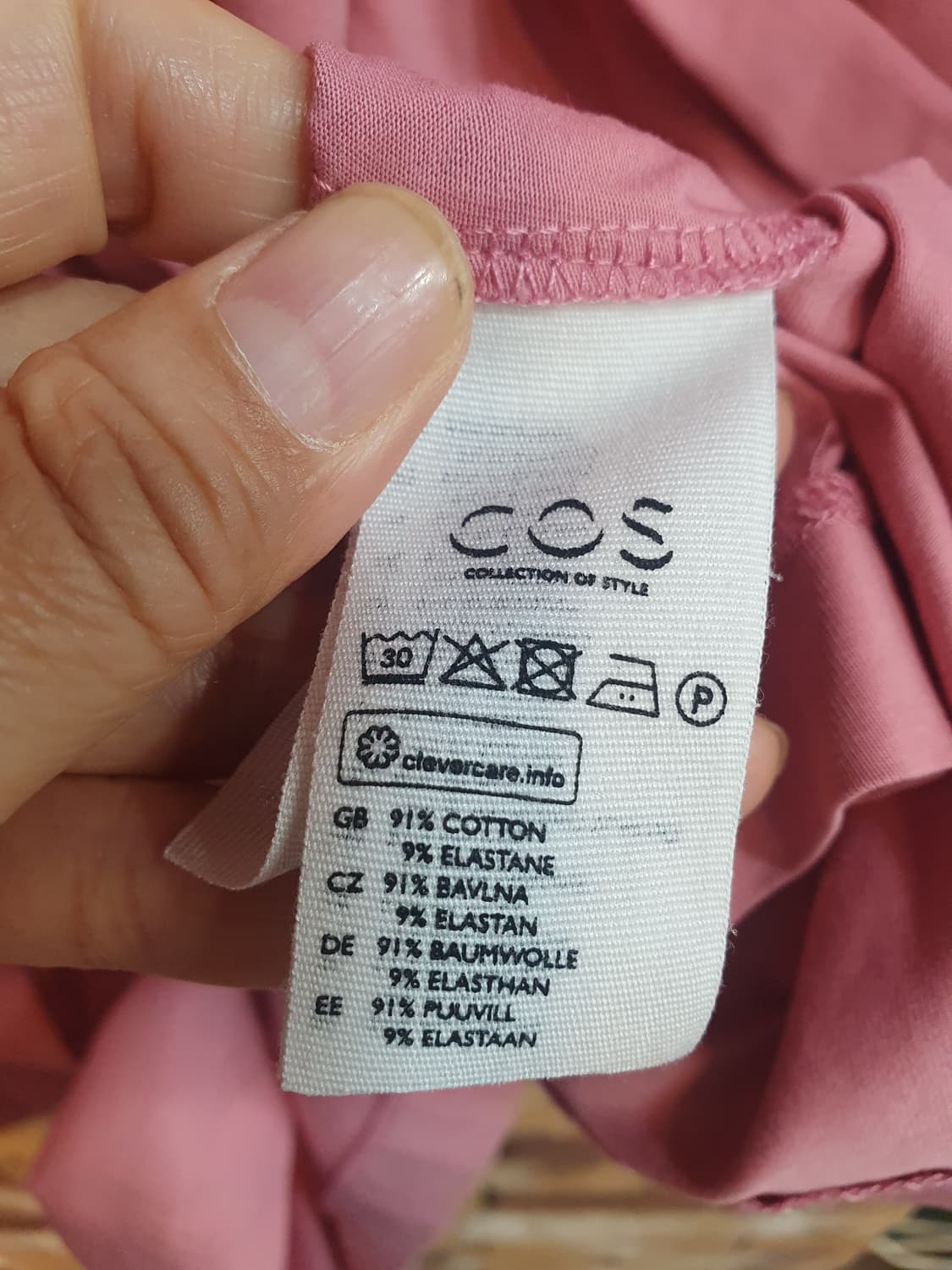 COS 브랜드의 핑크색 포켓 원피스 상품이미지4