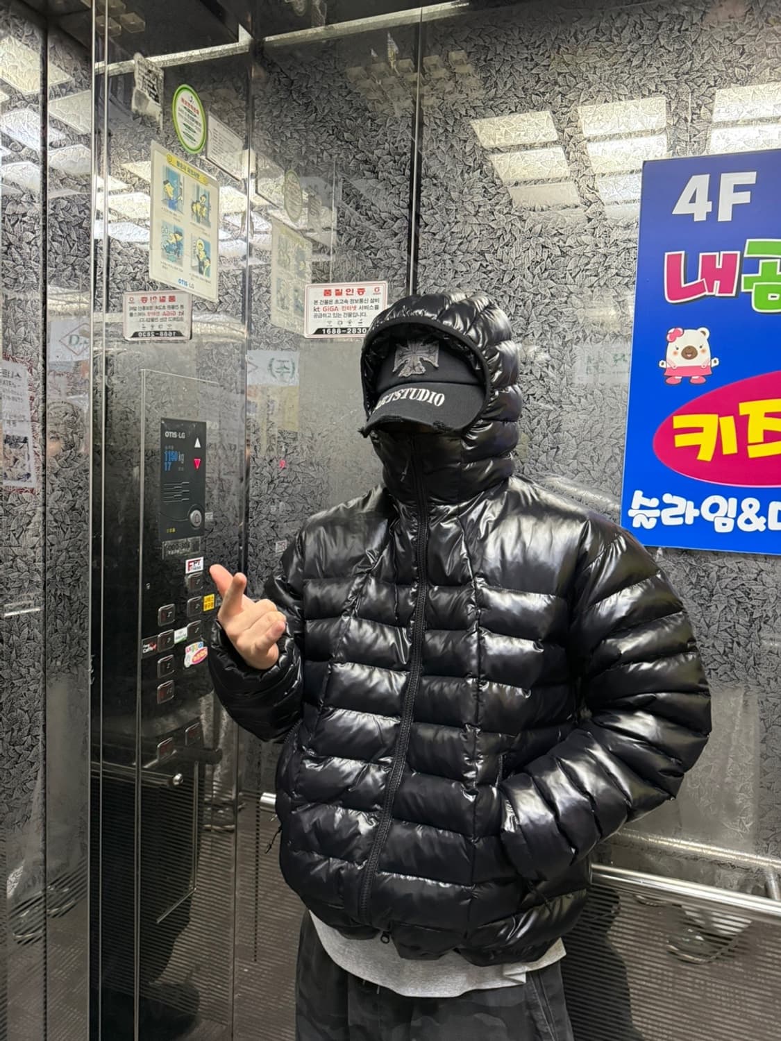 오와이 경량패딩 유광 2사이즈 상품이미지1