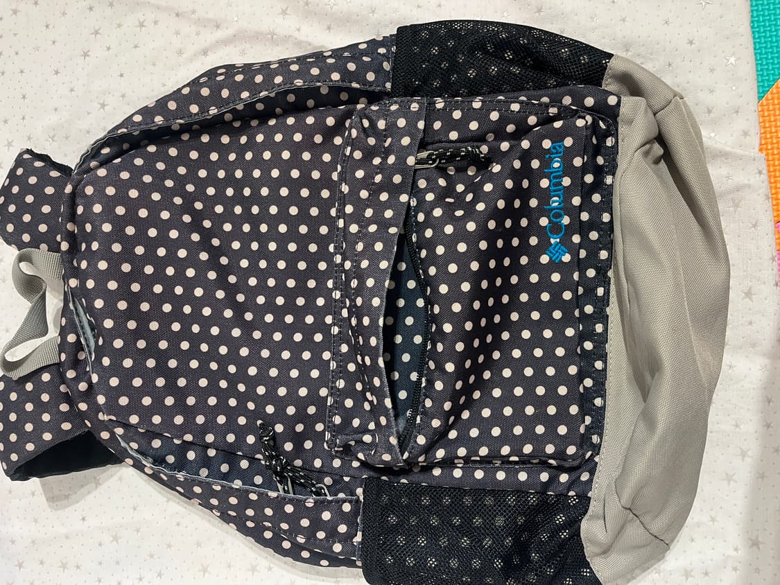 네이비 블랙 컬럼비아 도트 백팩 🌀 상품이미지2