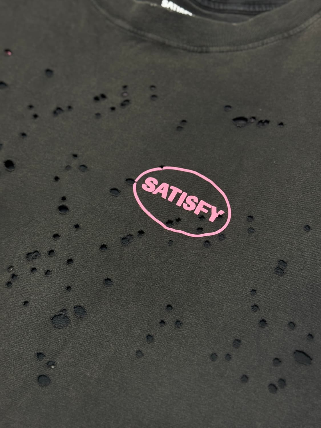 SATISFY 새티스파이 모스테크 티셔츠 에이즈드 블랙 핑크 (XL) 상품이미지7