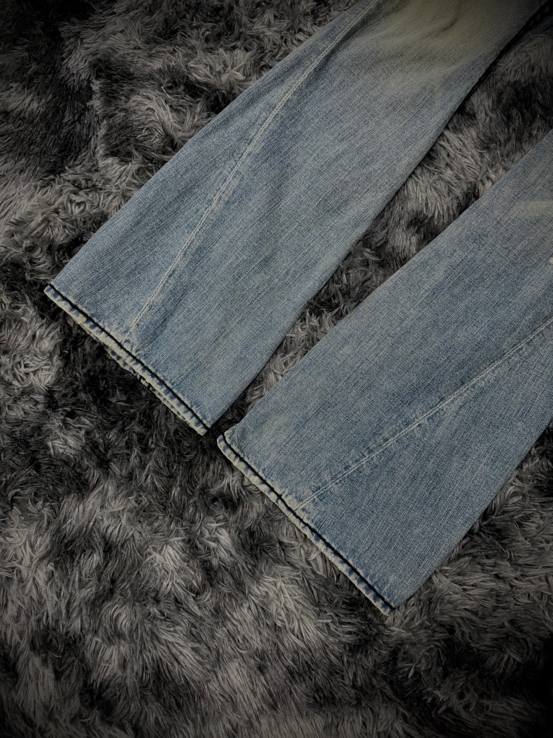 True Religion 블랙 스티치 데미지 부츠컷 데님 팬츠 상품이미지4