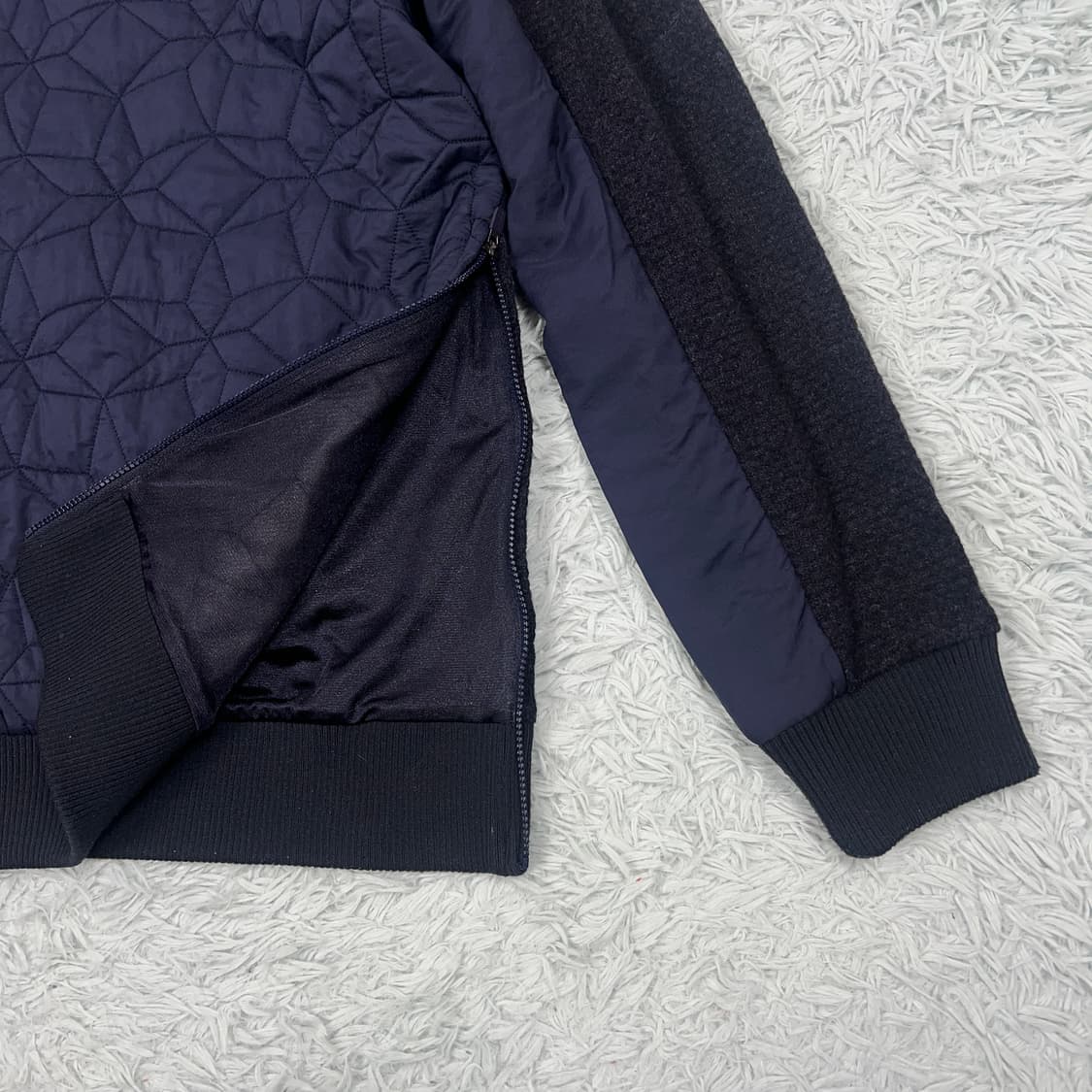 와이드앵글 남성 울 퀼팅 방풍 맨투맨 M 상품이미지6