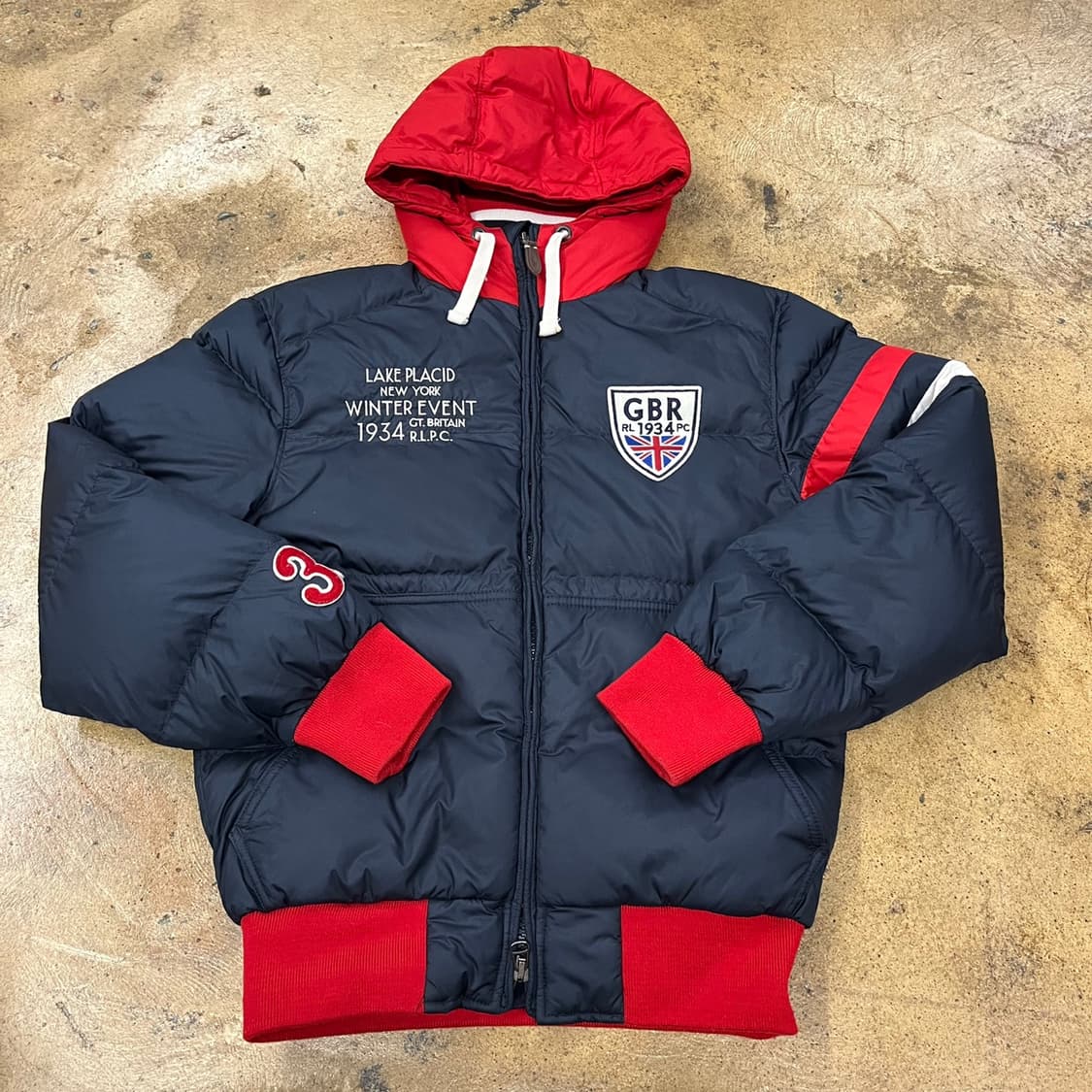 폴로 랄프로렌 영국 그레이트브리튼 네이비 레드 숏패딩 상품이미지2