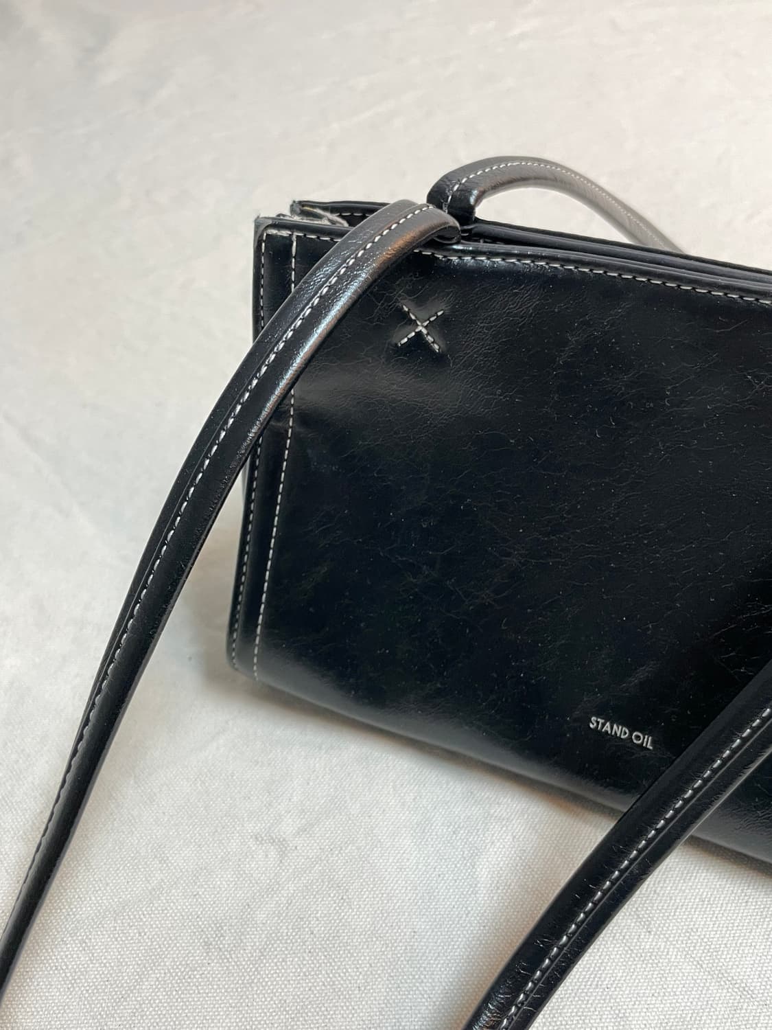 스탠드오일 레더 백 상품이미지3