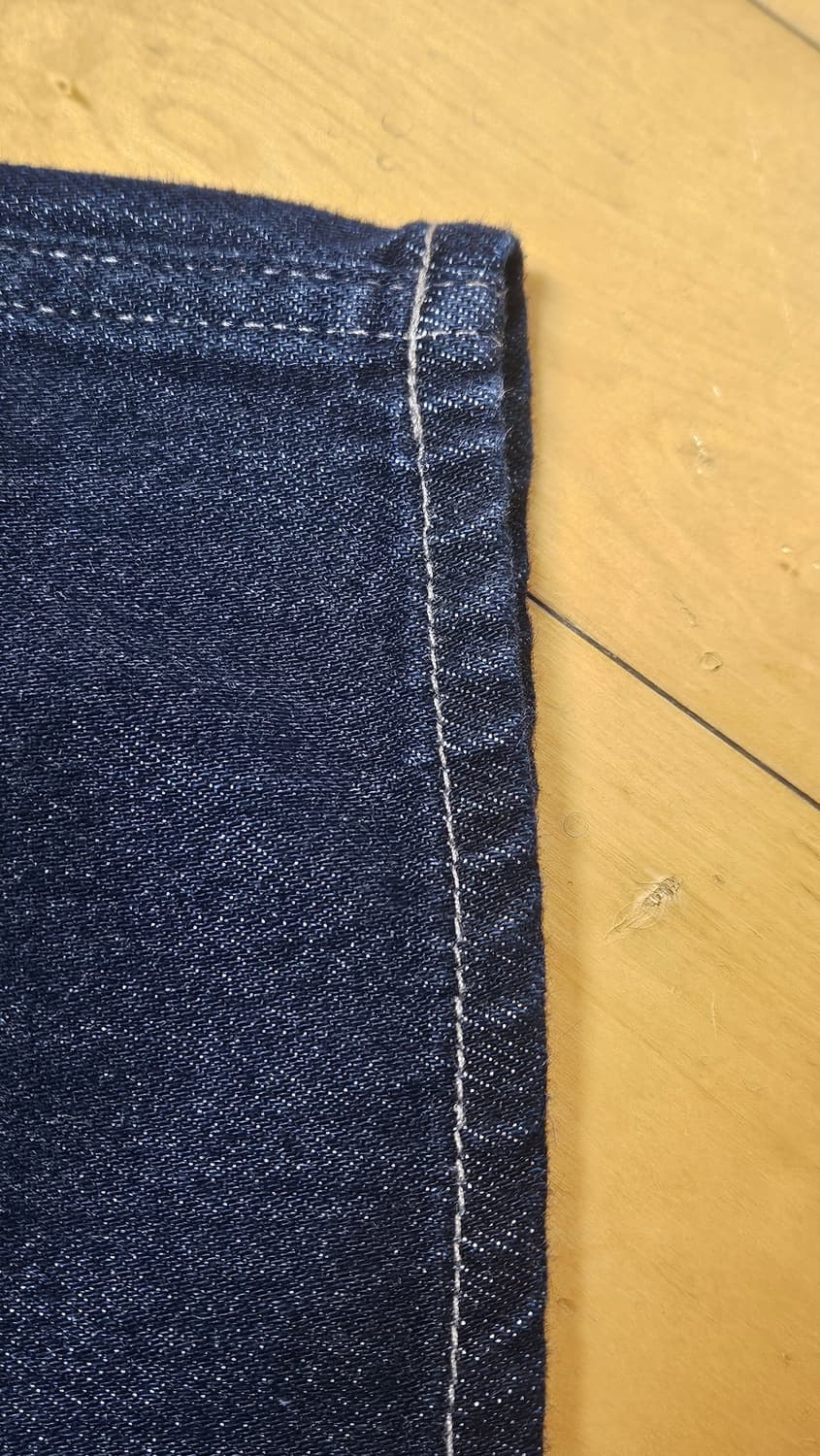 [미착용] 유니클로 배기 커브진 26 상품이미지5