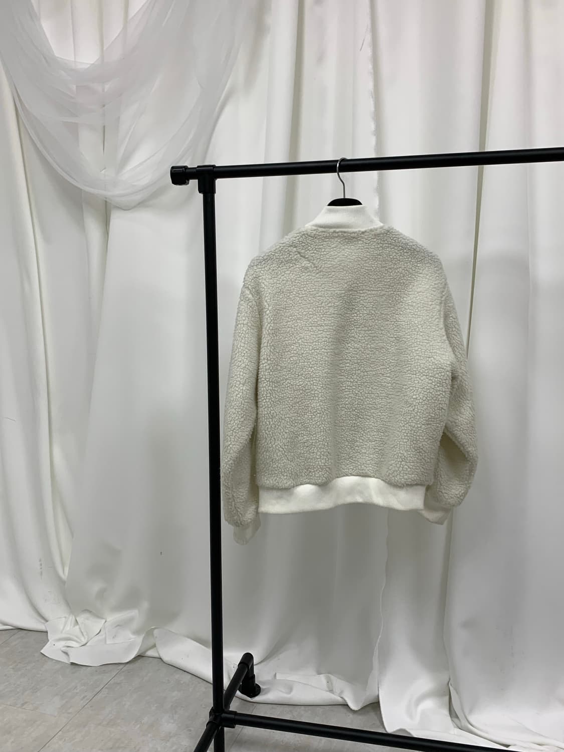 Adidas White Sherpa Fleece 상품이미지2