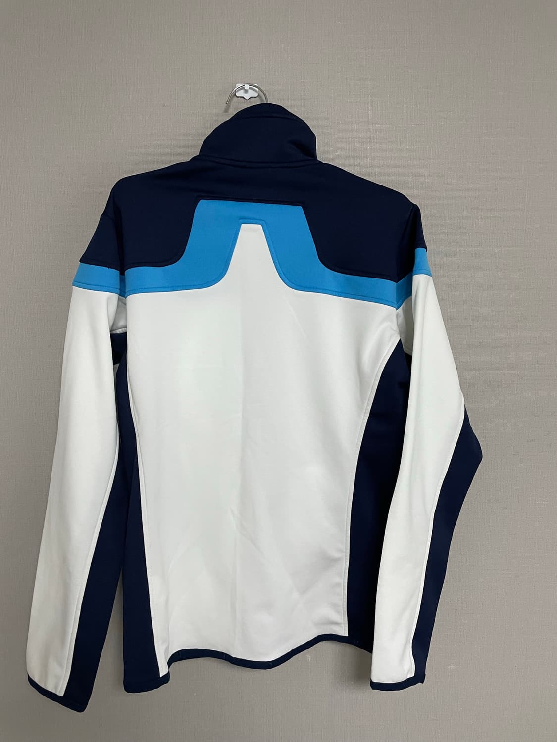 제이린드버그 집업 상품이미지1