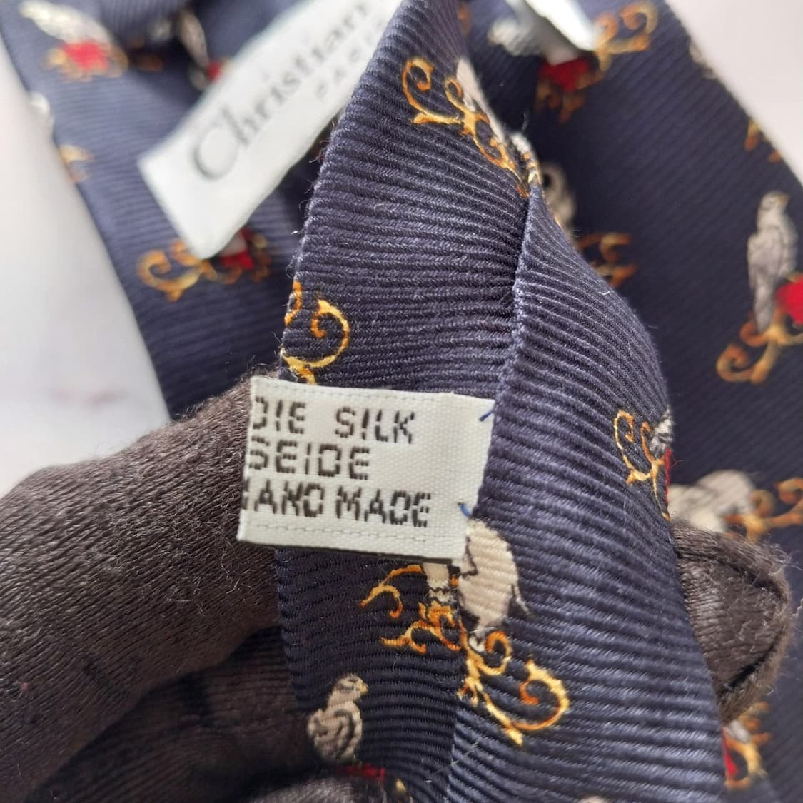 디올 실크 네이비 코끼리 패턴 넥타이 9.8cm A+등급 K1629
 상품이미지10