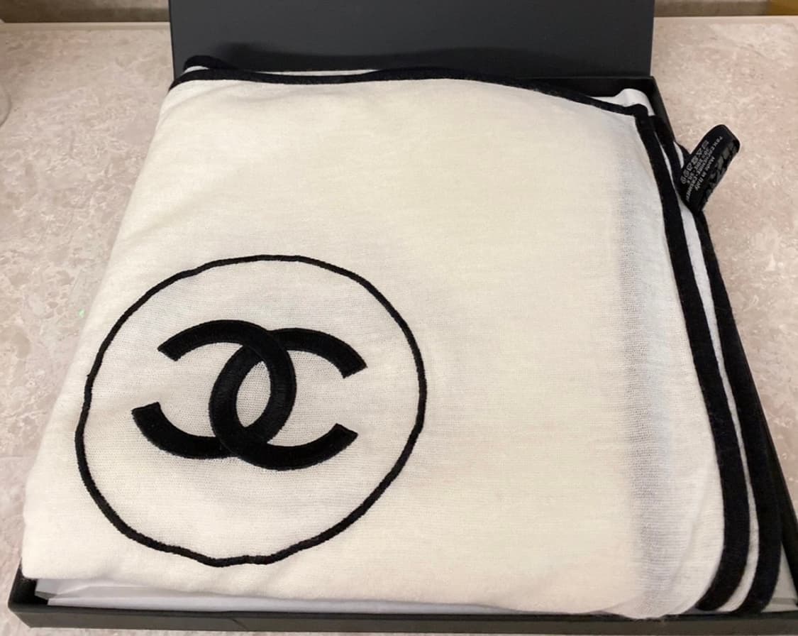 샤넬 제니 캐시미어 머플러 아이보리 상품이미지2