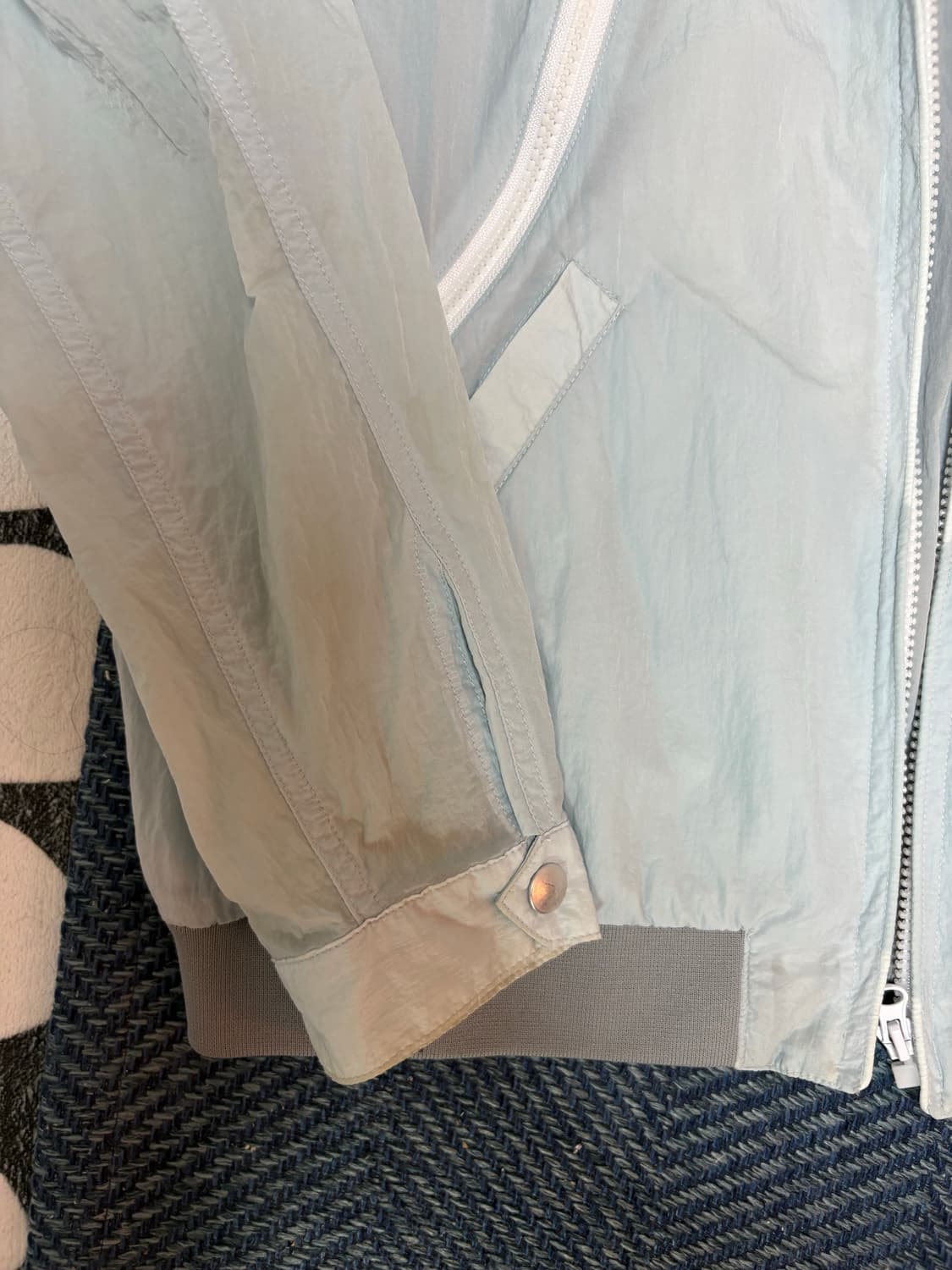 더뮤지엄비지터 윈드브레이커M 상품이미지3